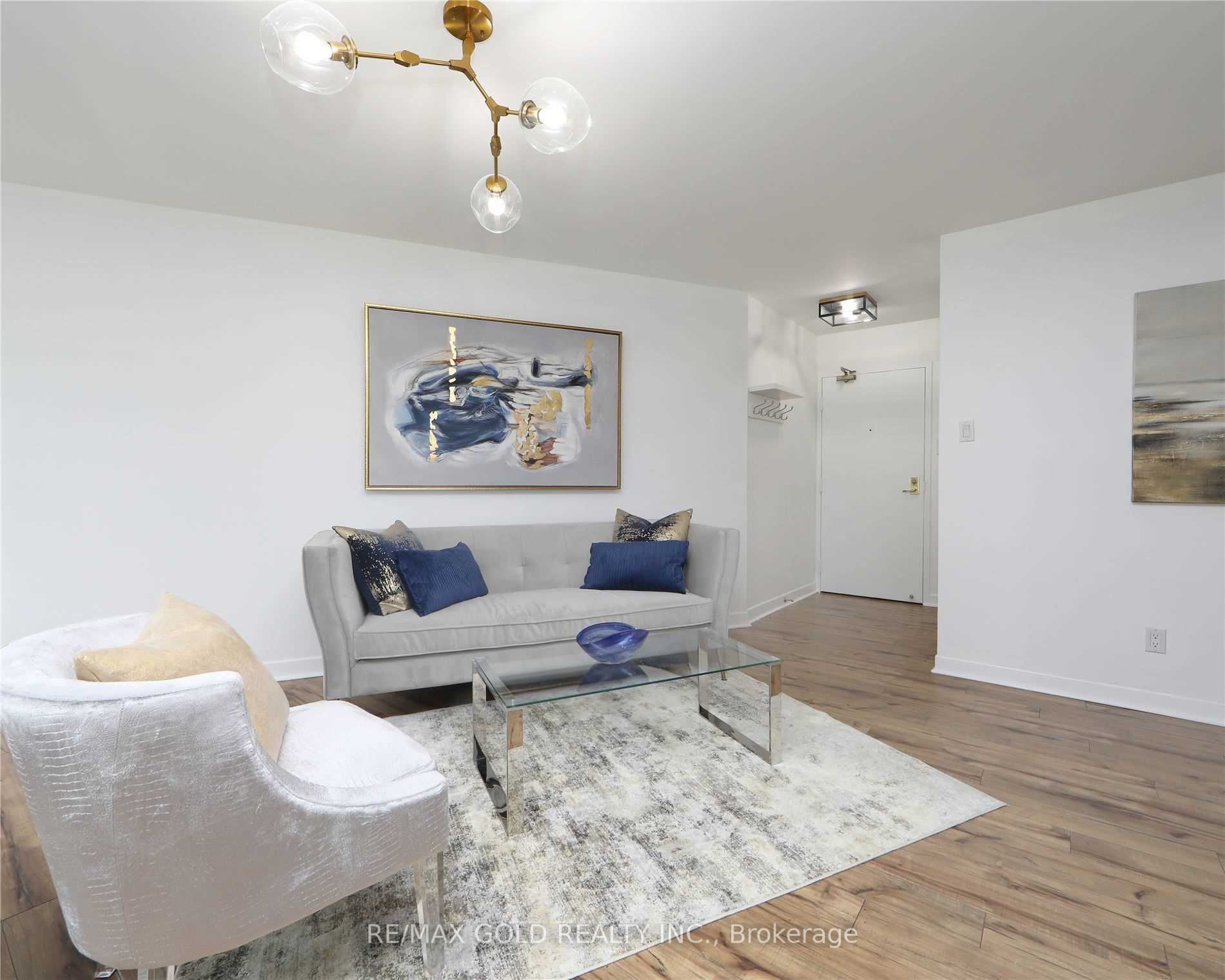 260 Queens Quay W, #1406