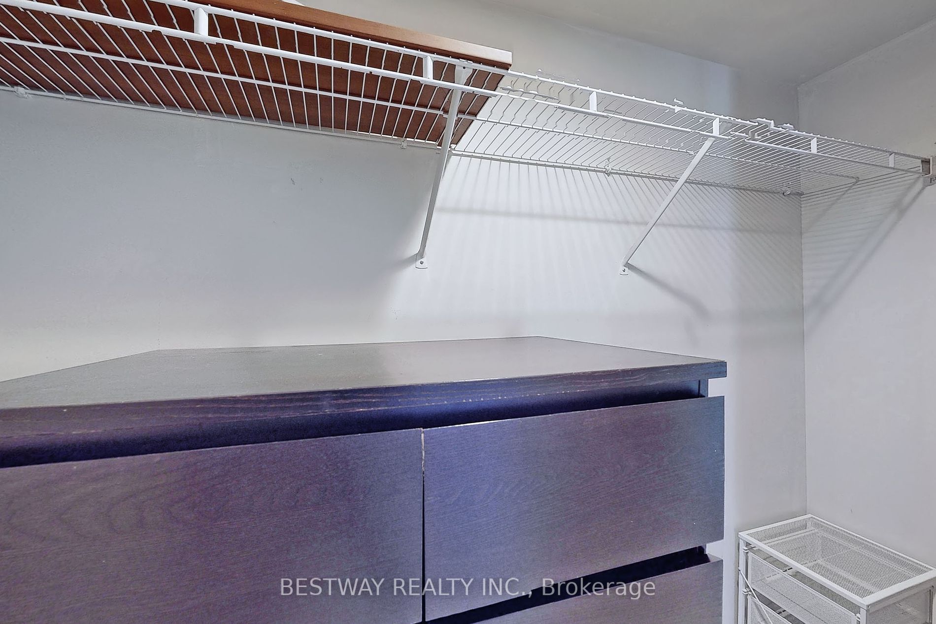 200 Victoria St, #1008