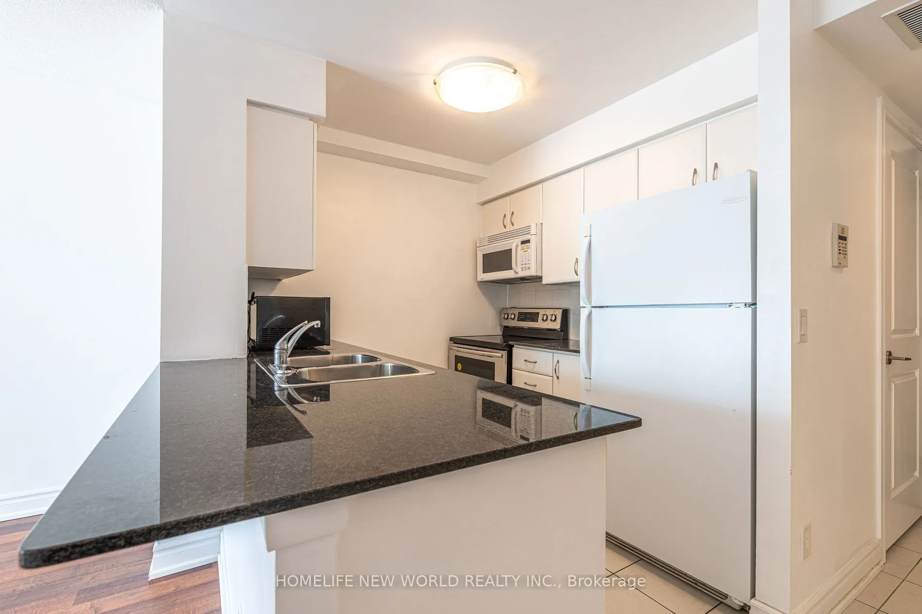 31 Bales Ave, #2103