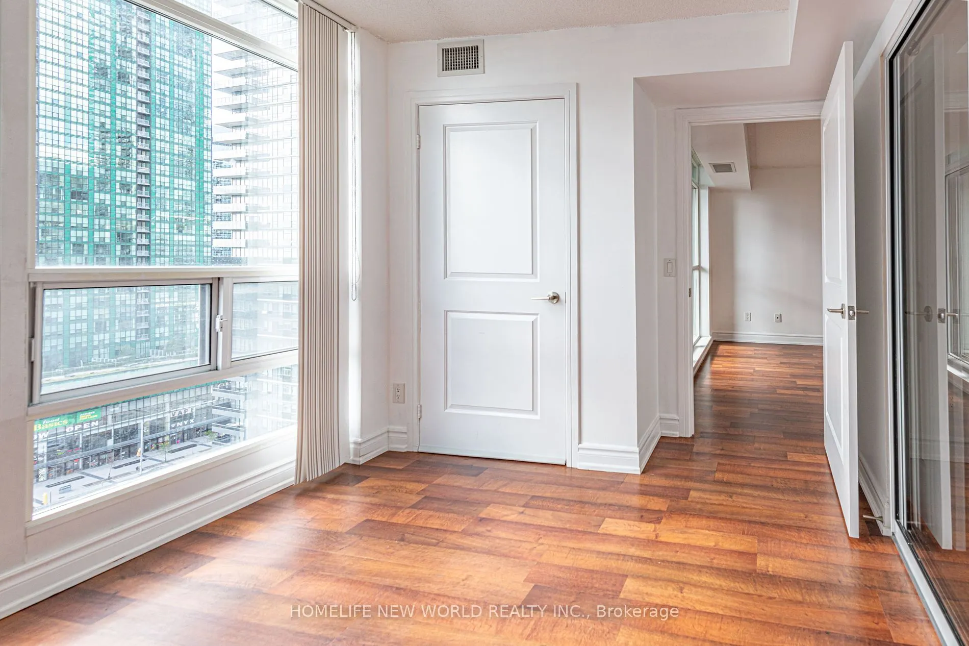 31 Bales Ave, #2103