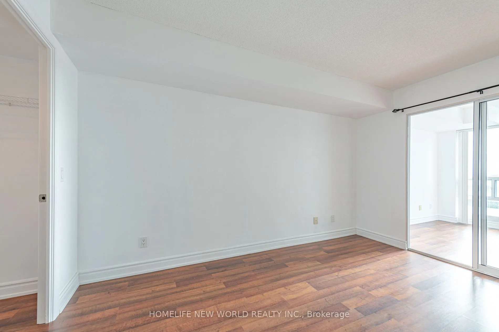 31 Bales Ave, #2103