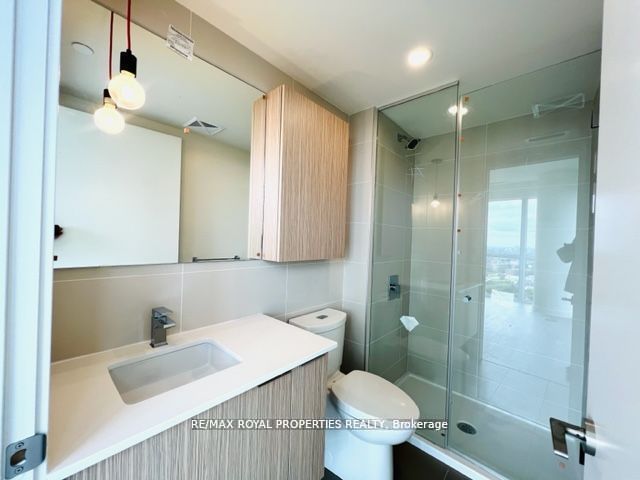 10 Deerlick Crt, #2207