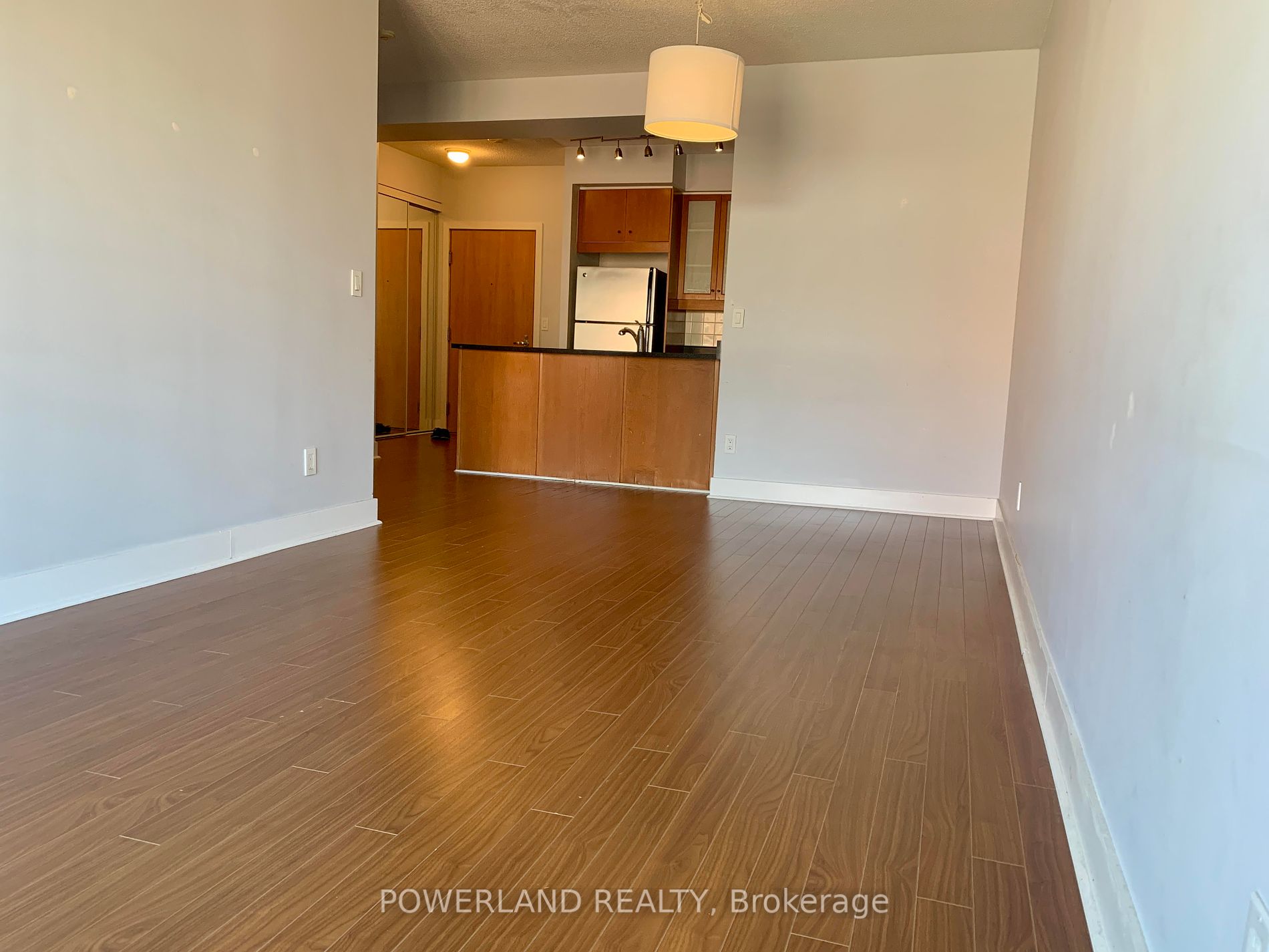 168 King St E, #603