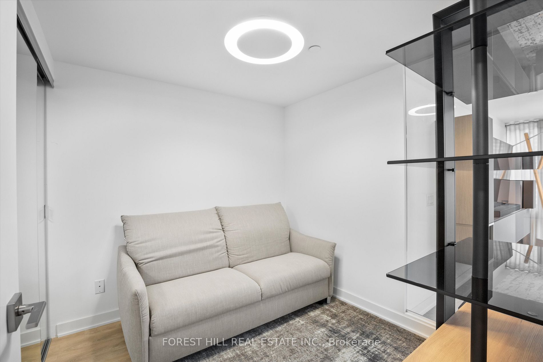 188 Cumberland St, #604