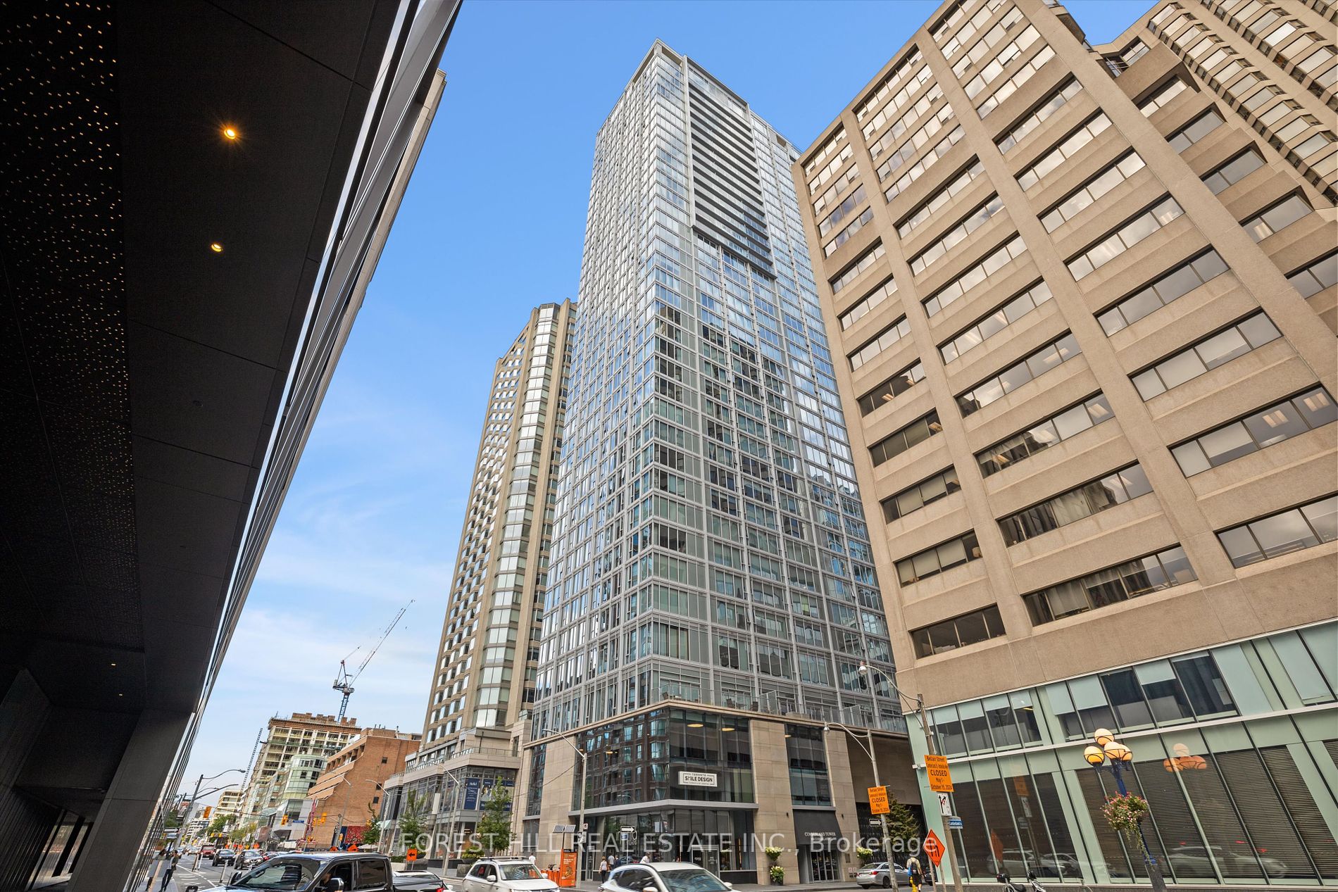 188 Cumberland St, #604