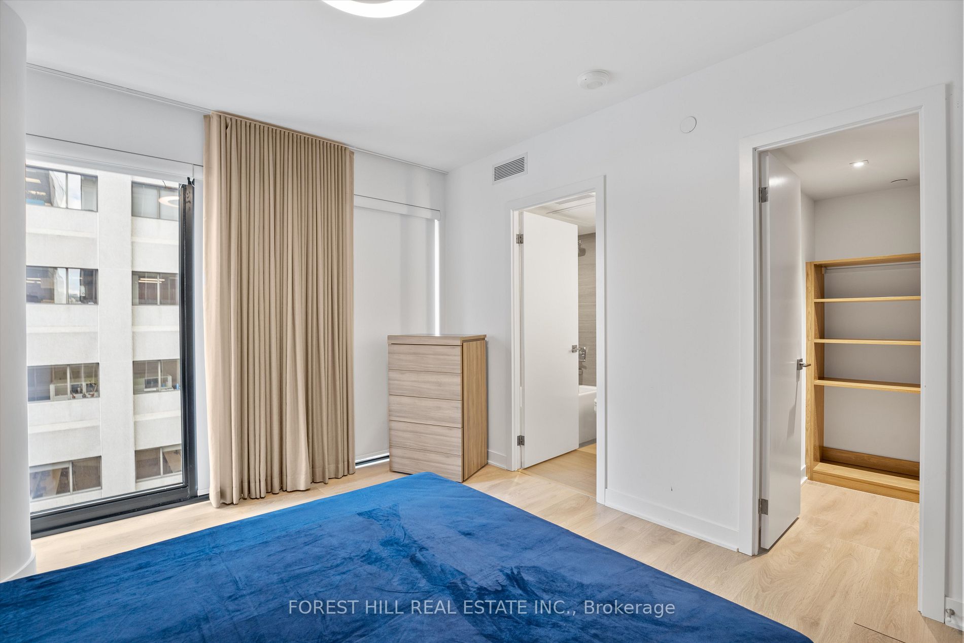 188 Cumberland St, #604