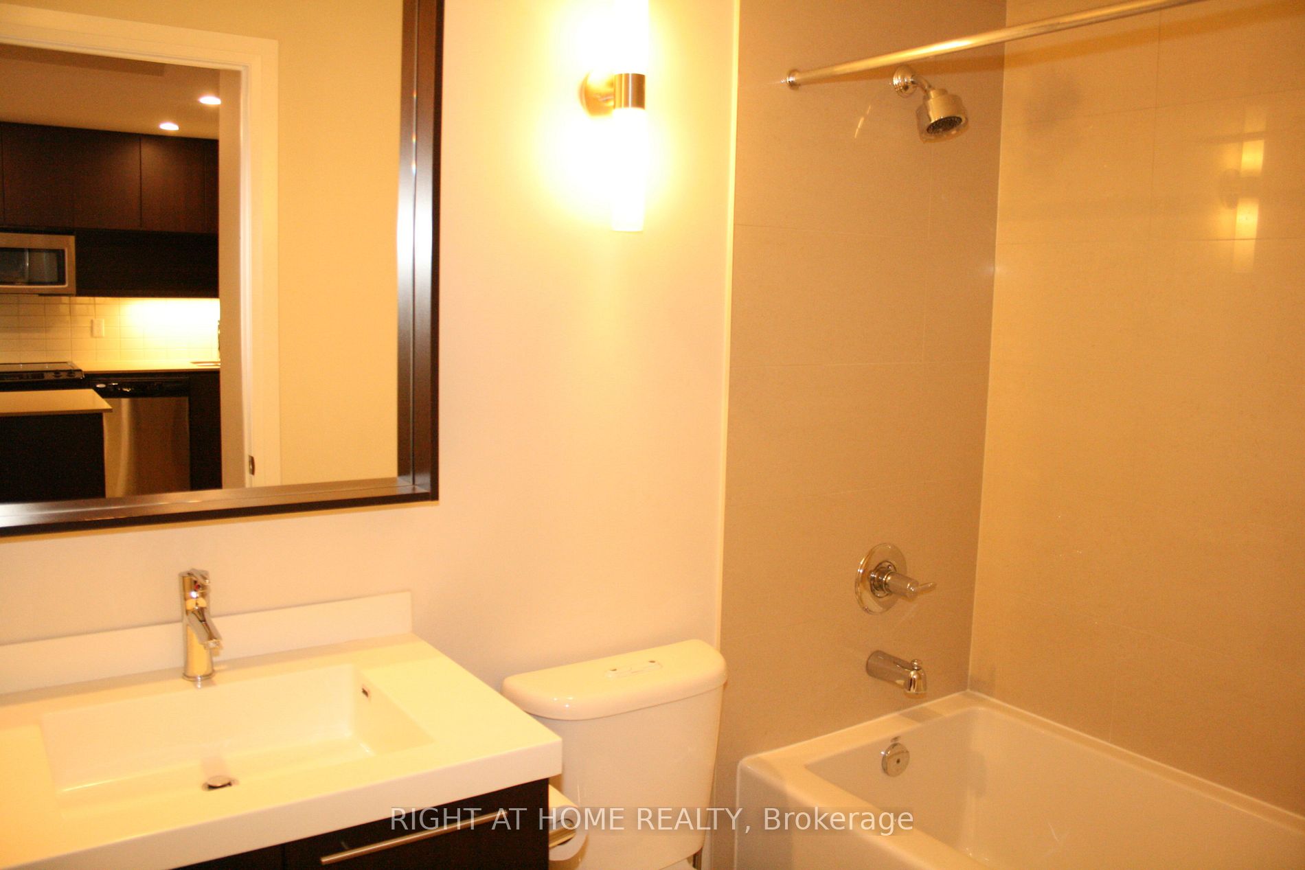 100 Harrison Garden Blvd N, #211