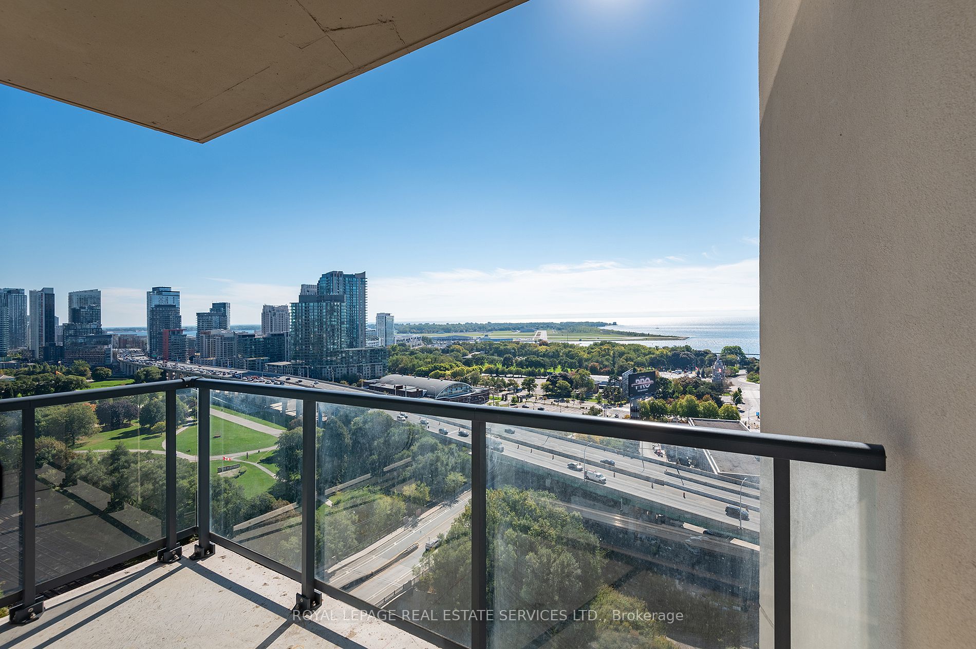 49 East Liberty St, #1802