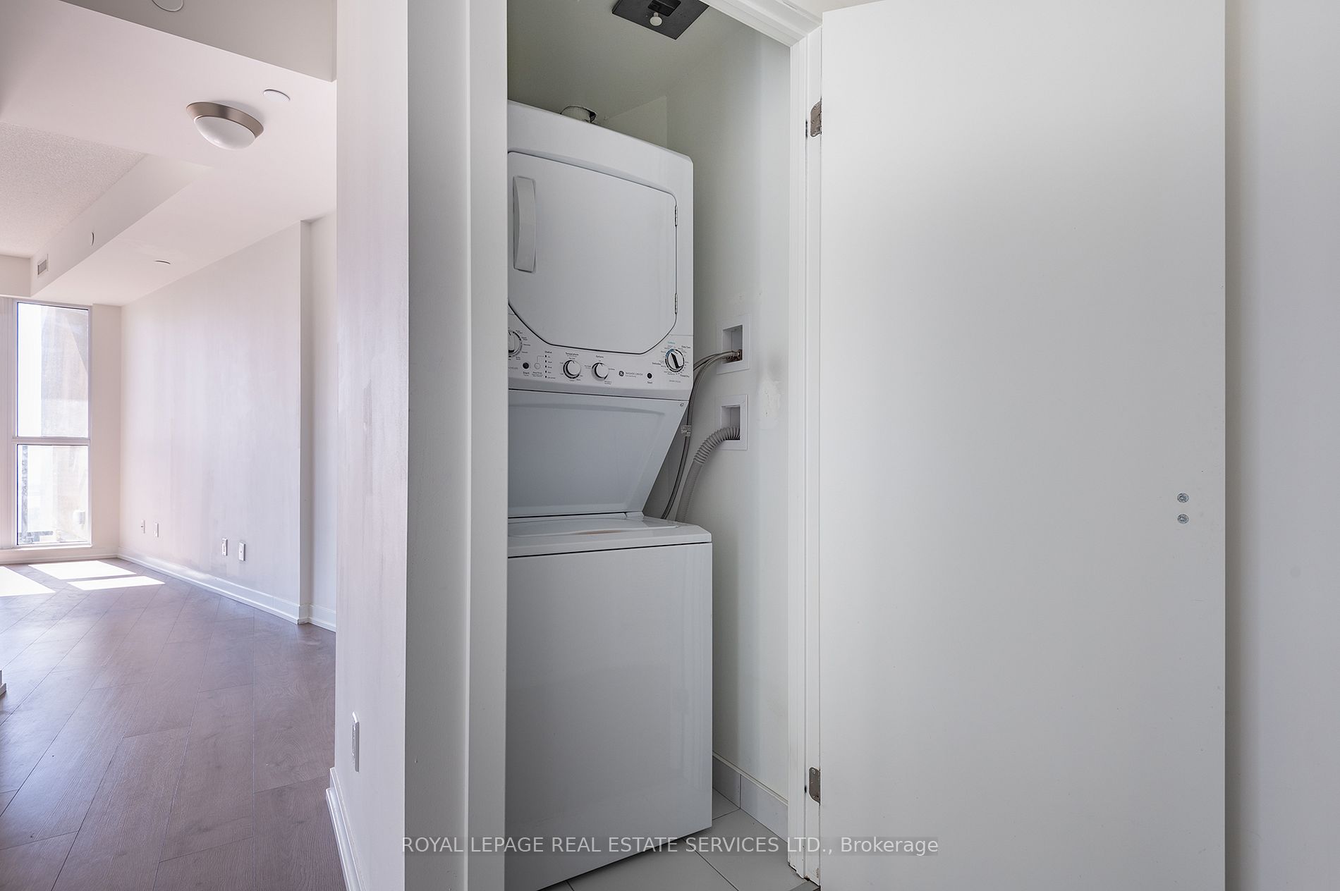 49 East Liberty St, #1802
