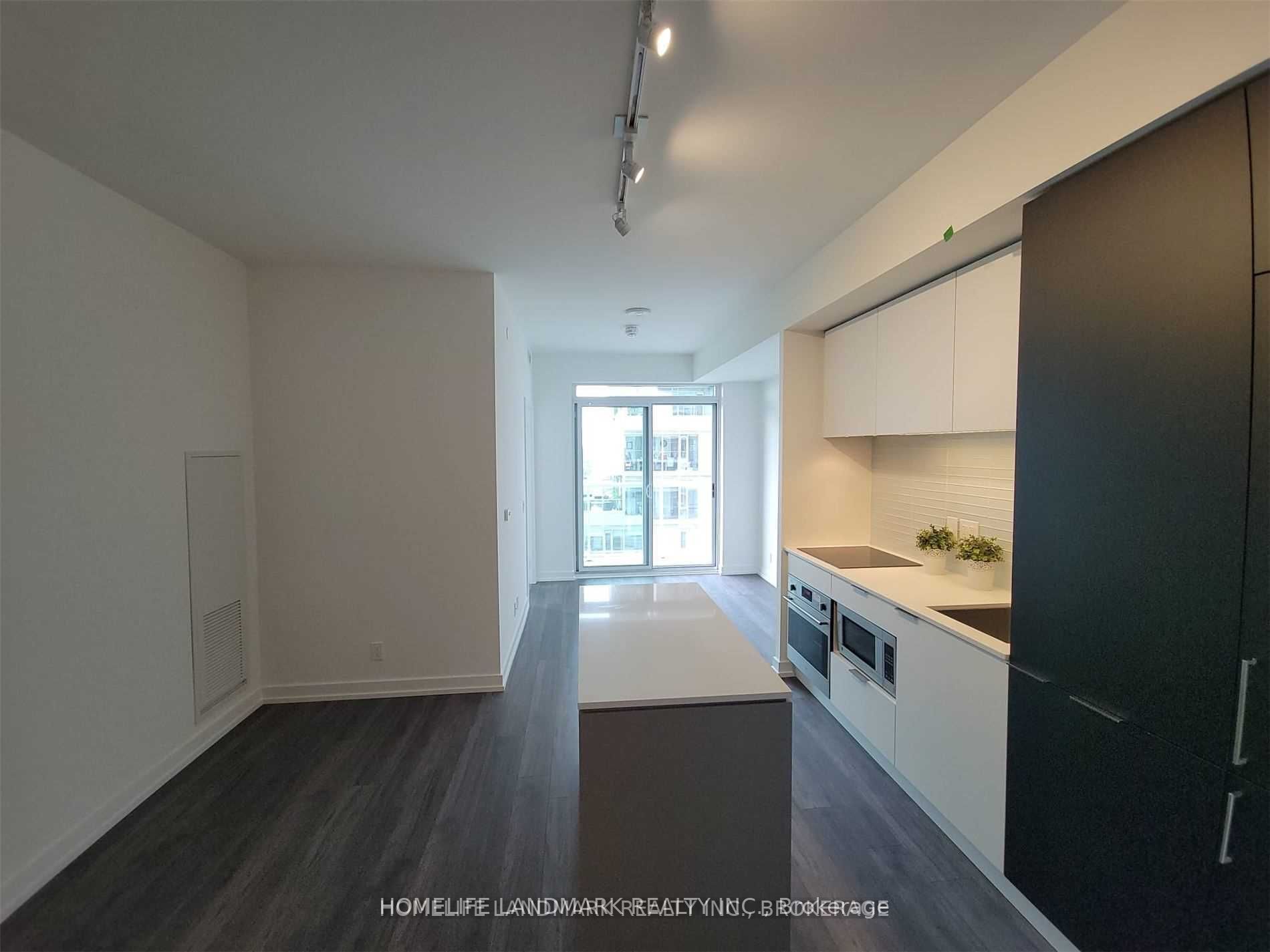 33 Helendale Ave, #622
