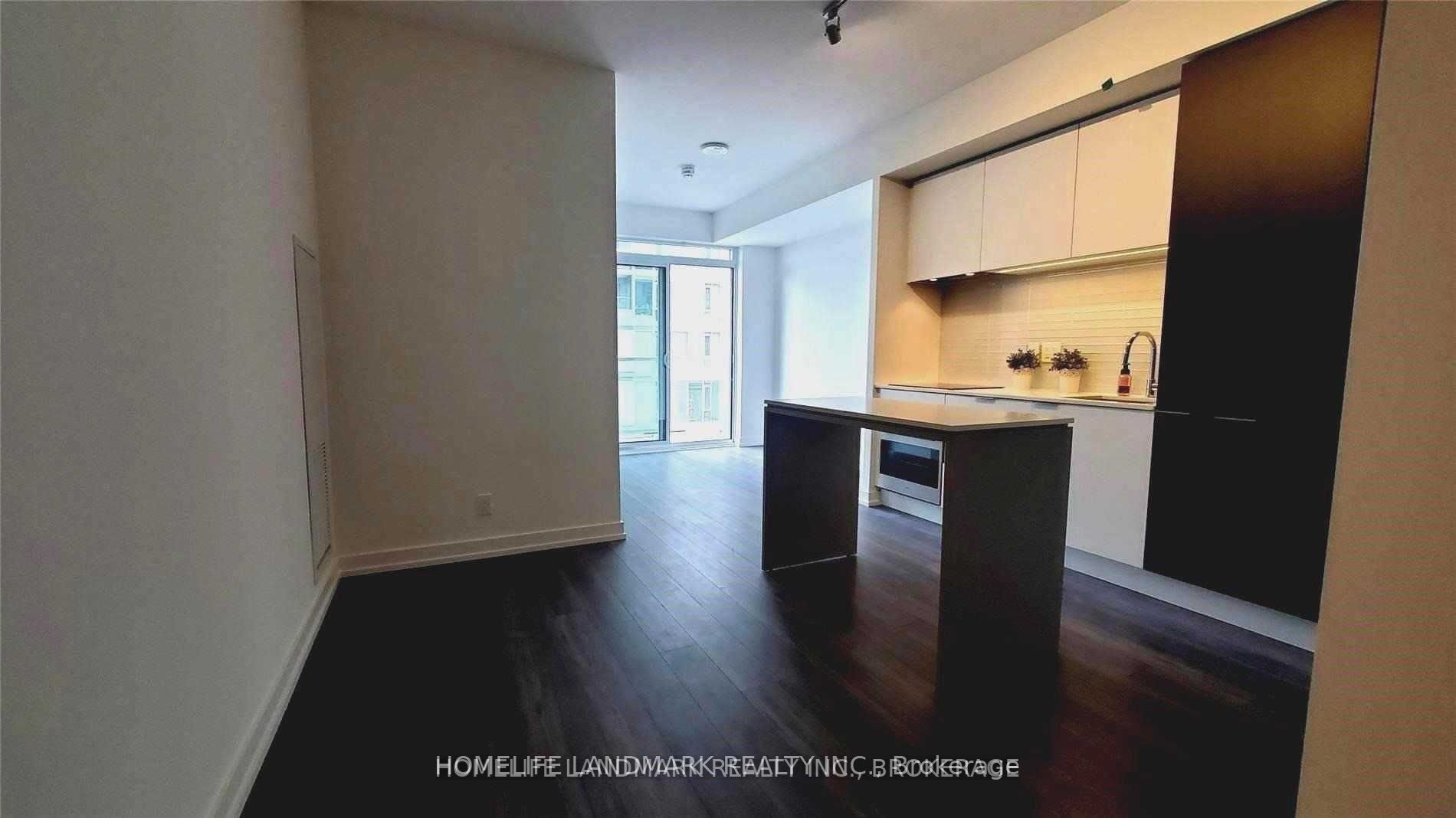33 Helendale Ave, #622