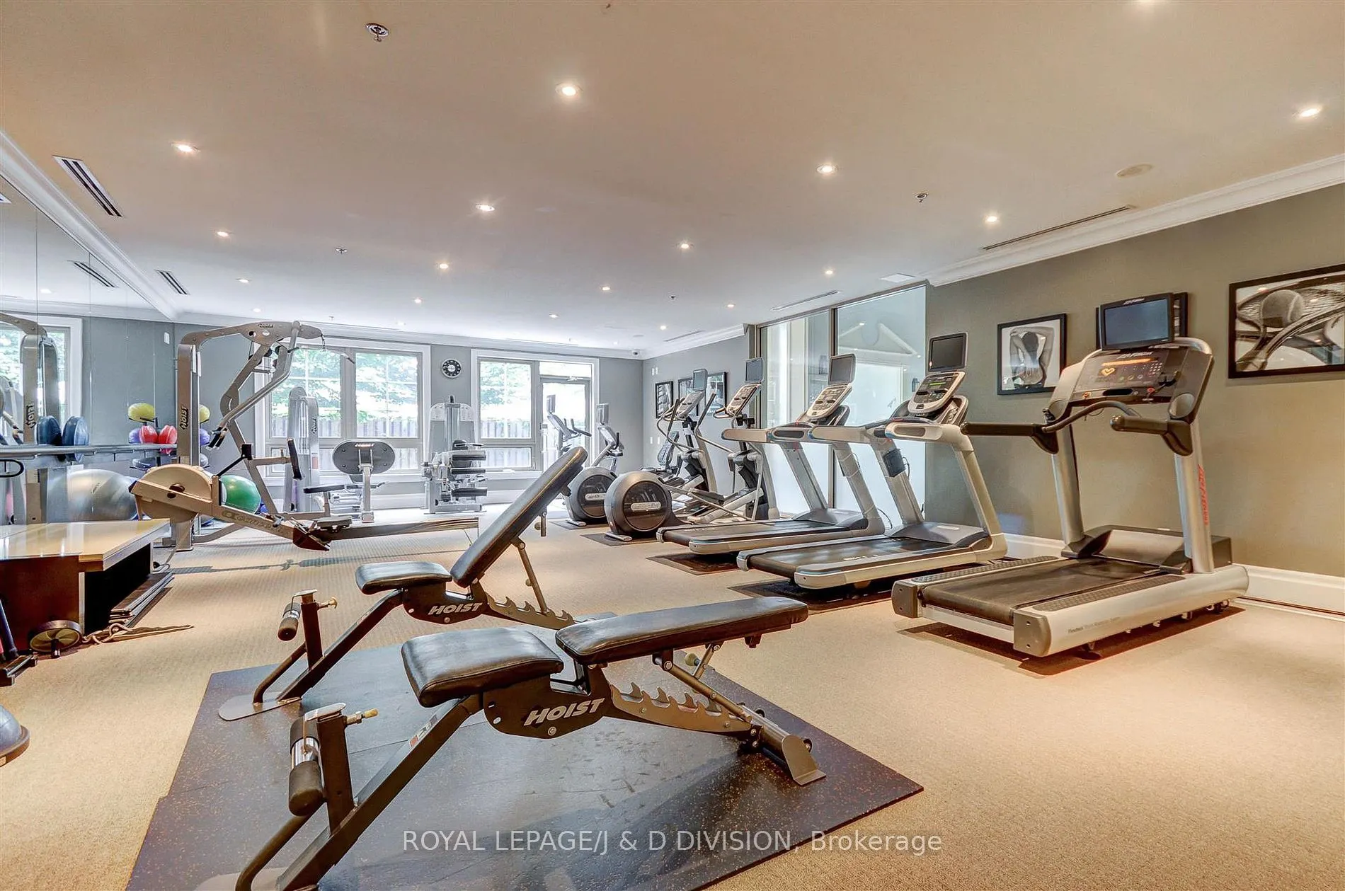 20 Burkebrook Pl, #426