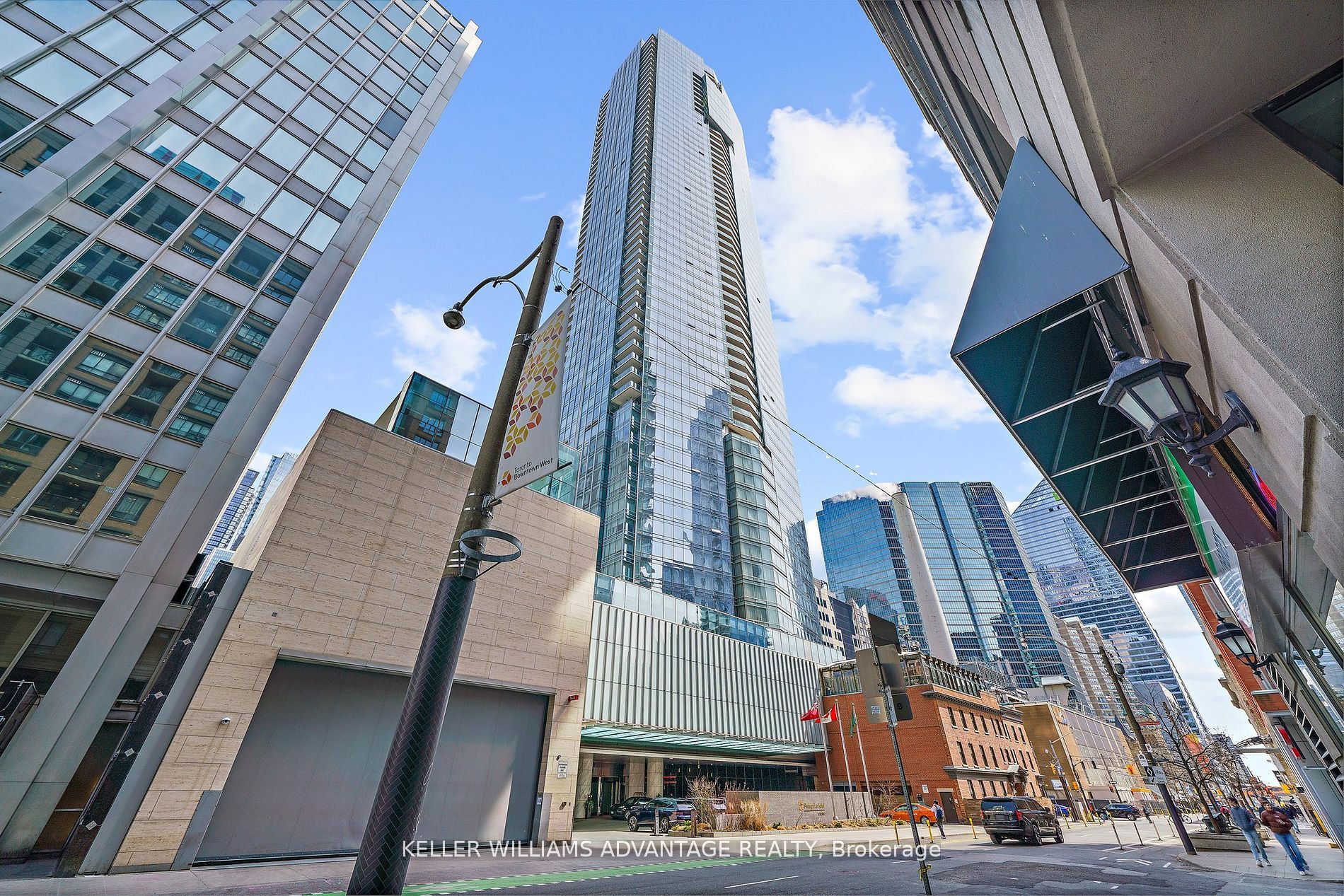 180 University Avenue, #2104