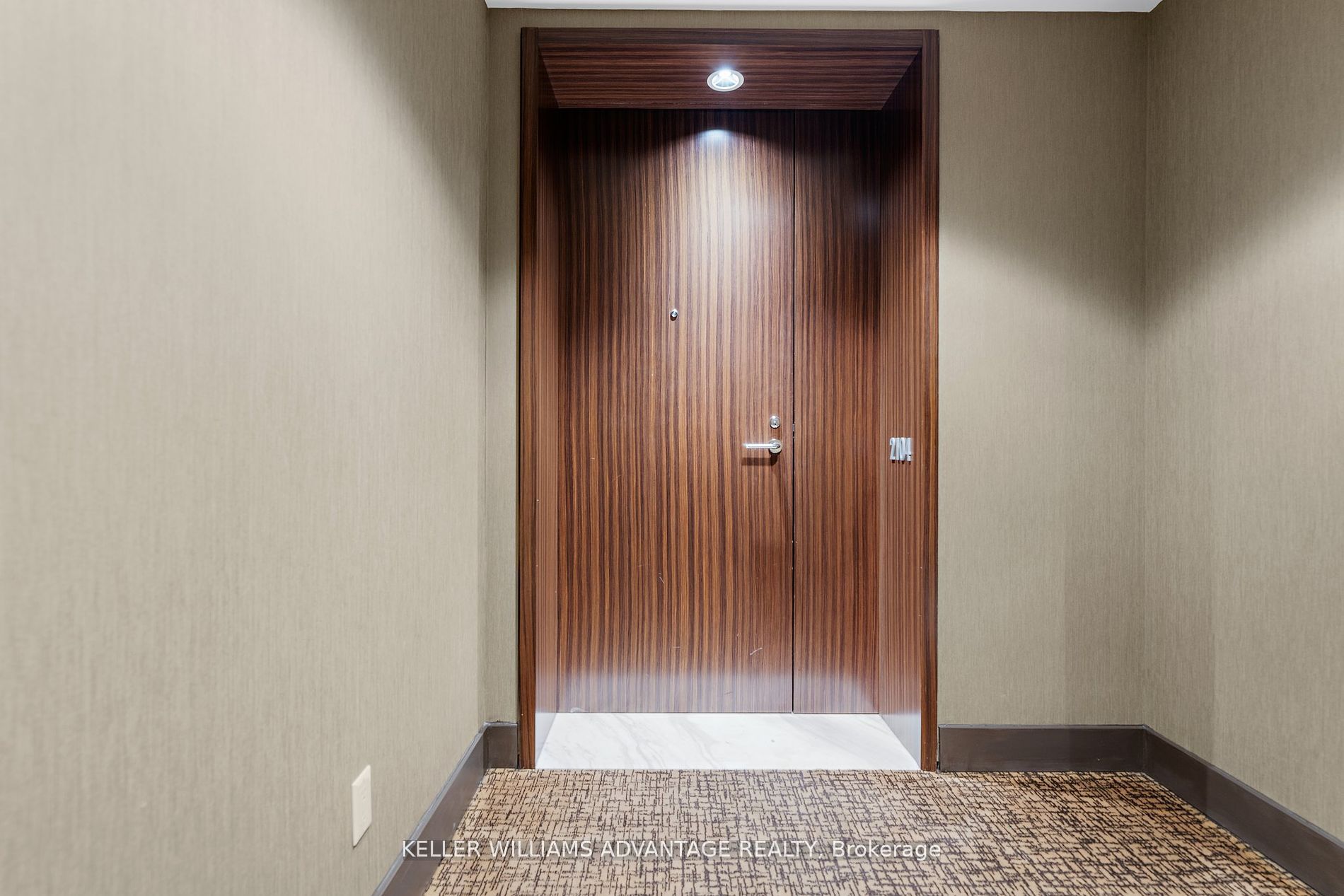 180 University Avenue, #2104