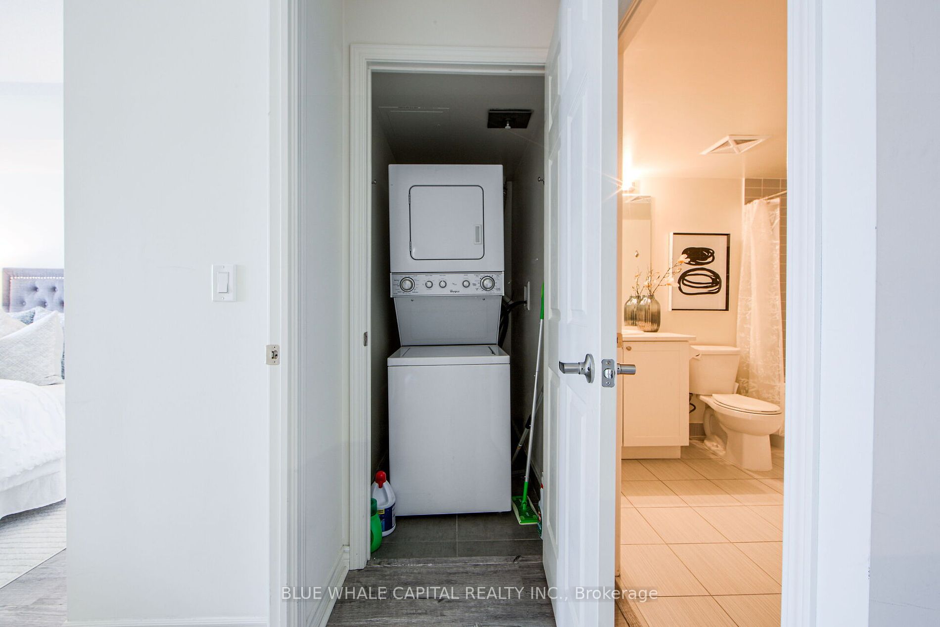 25 Lower Simcoe St, #1128