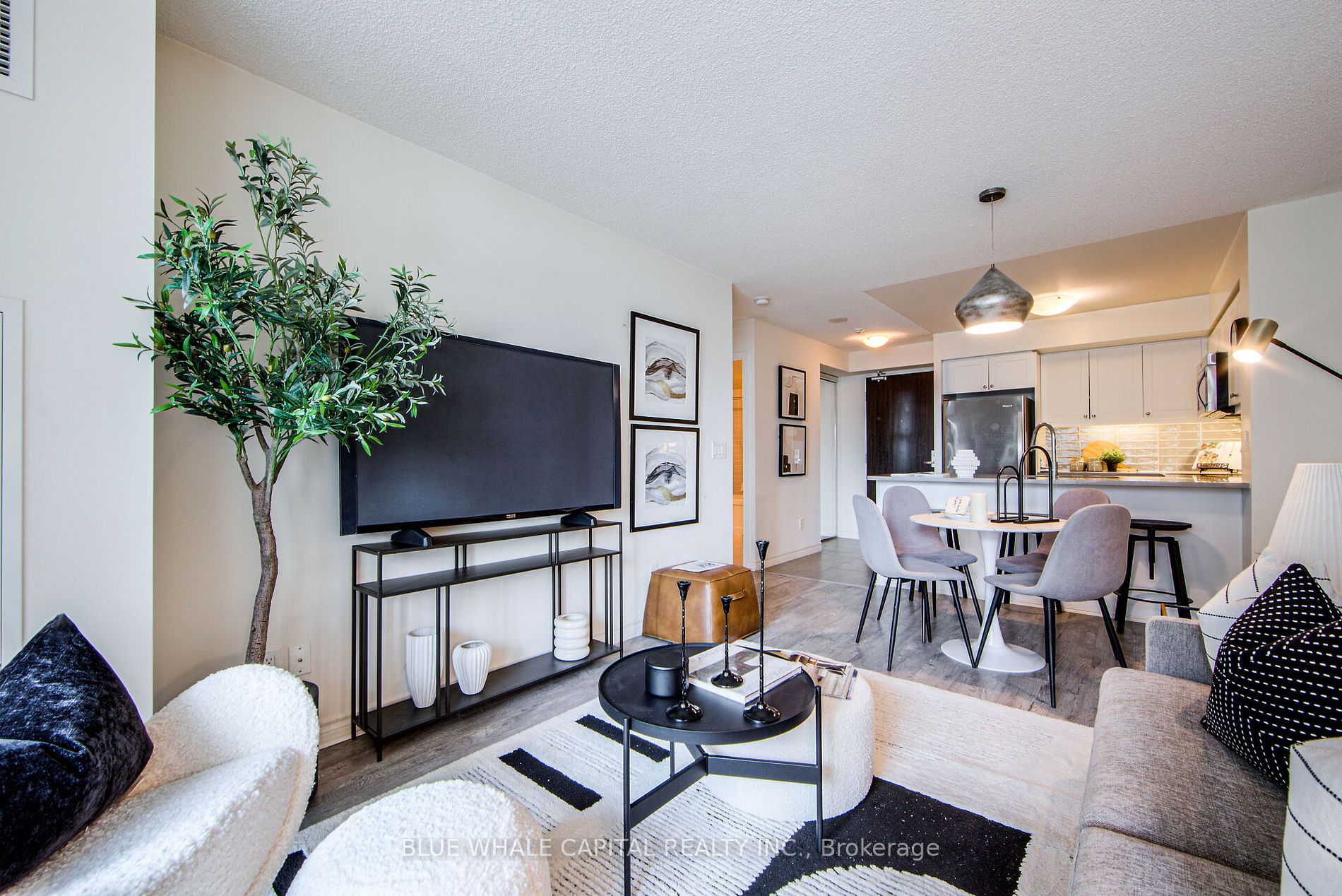 25 Lower Simcoe St, #1128