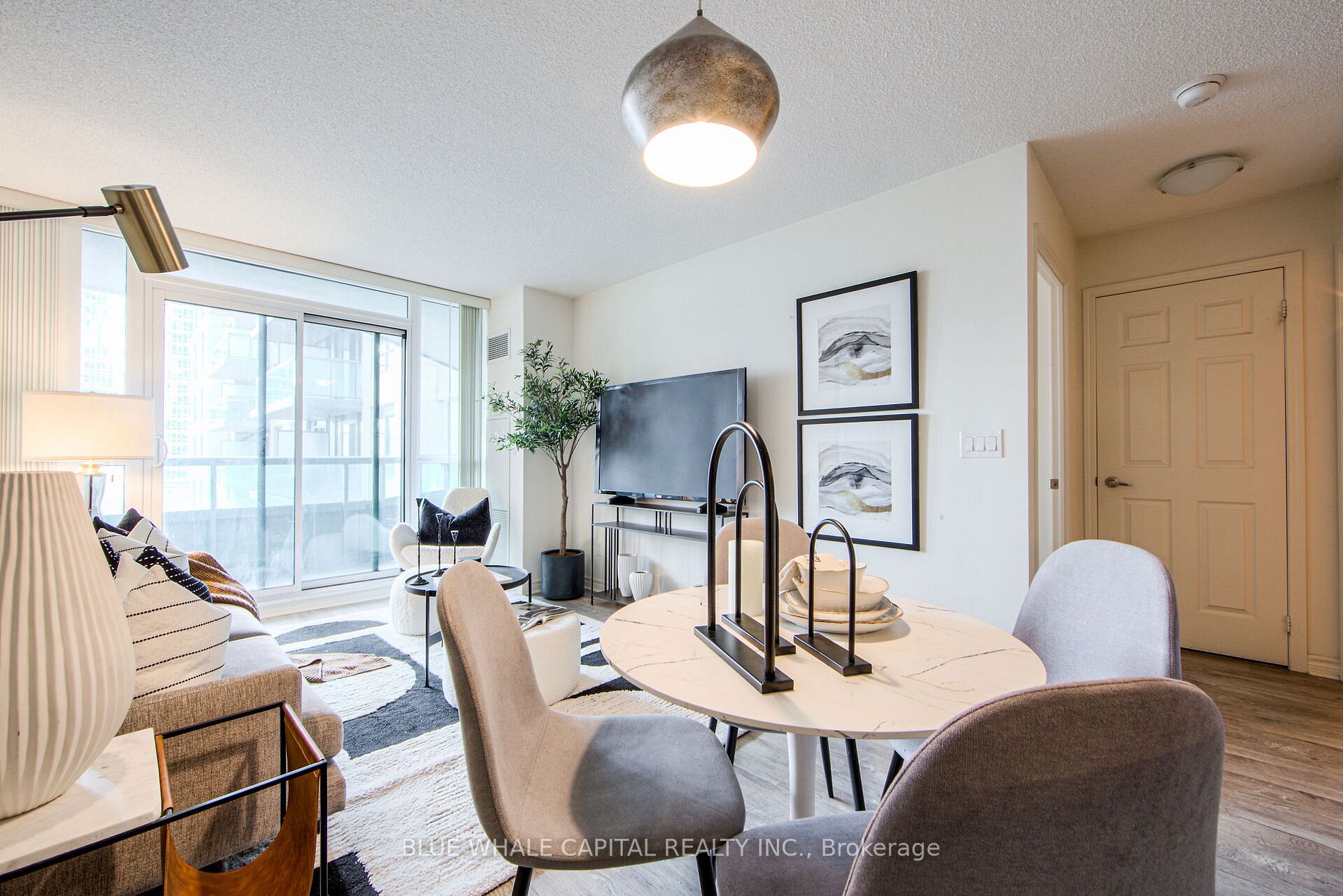 25 Lower Simcoe St, #1128