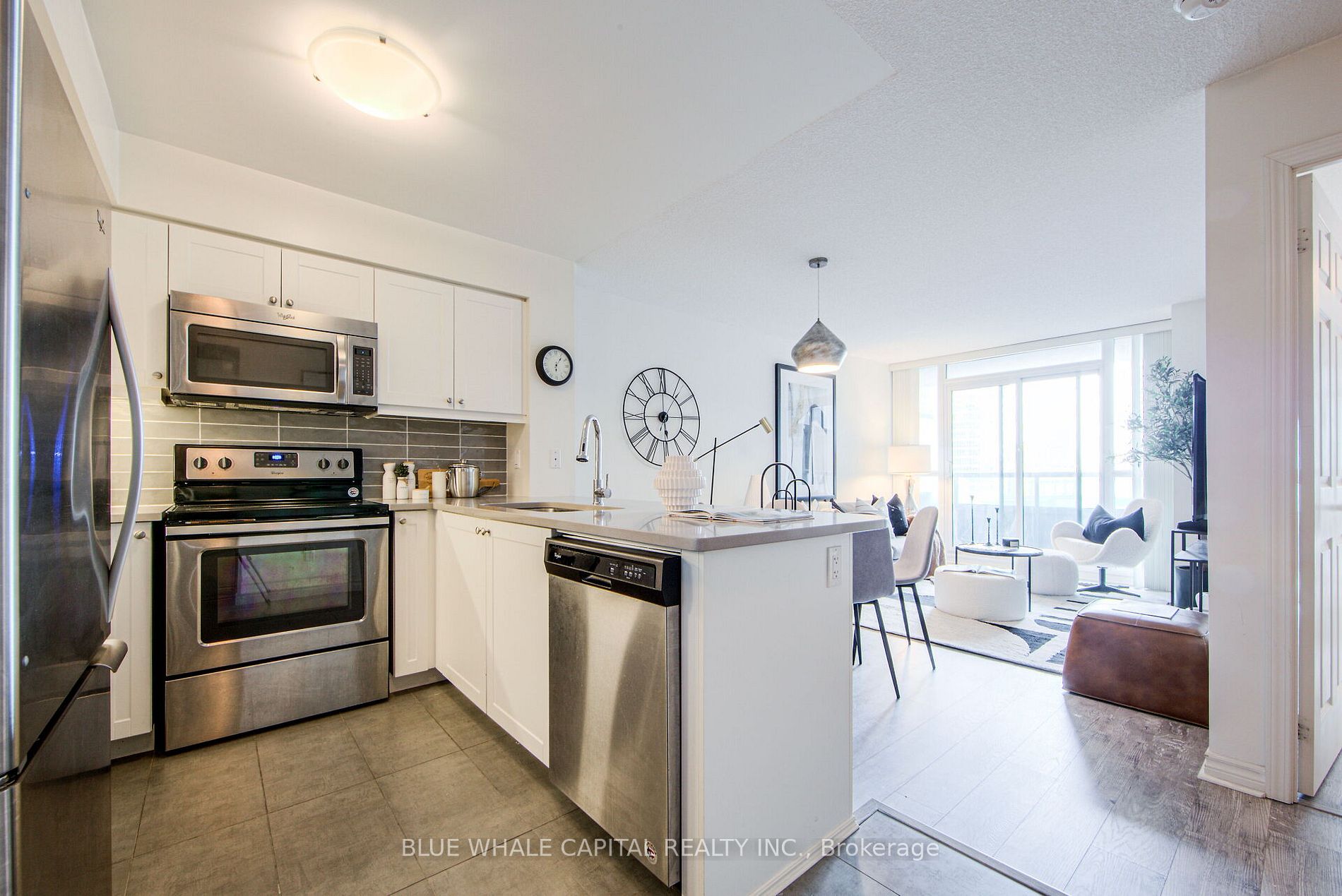 25 Lower Simcoe St, #1128