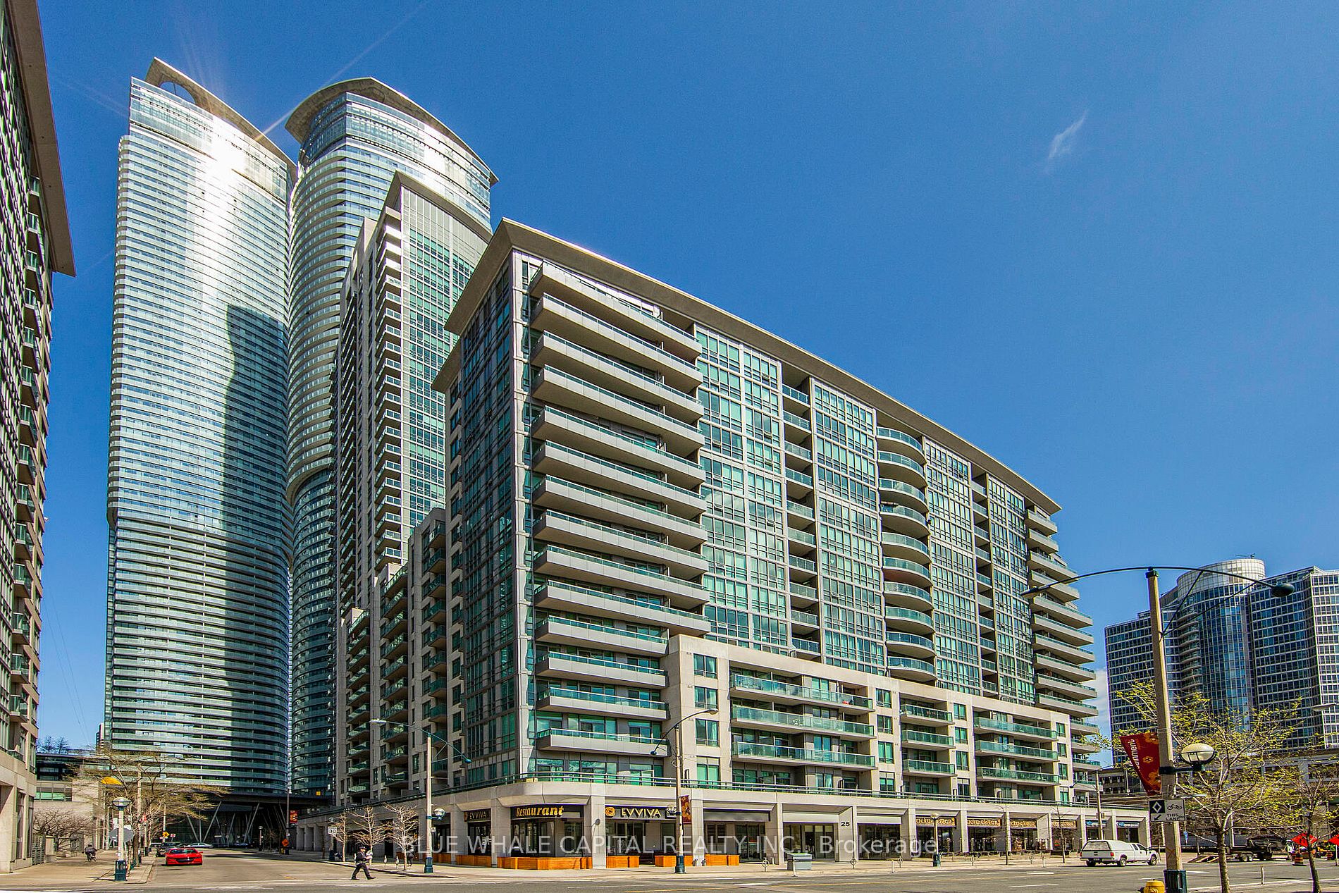 25 Lower Simcoe St, #1128