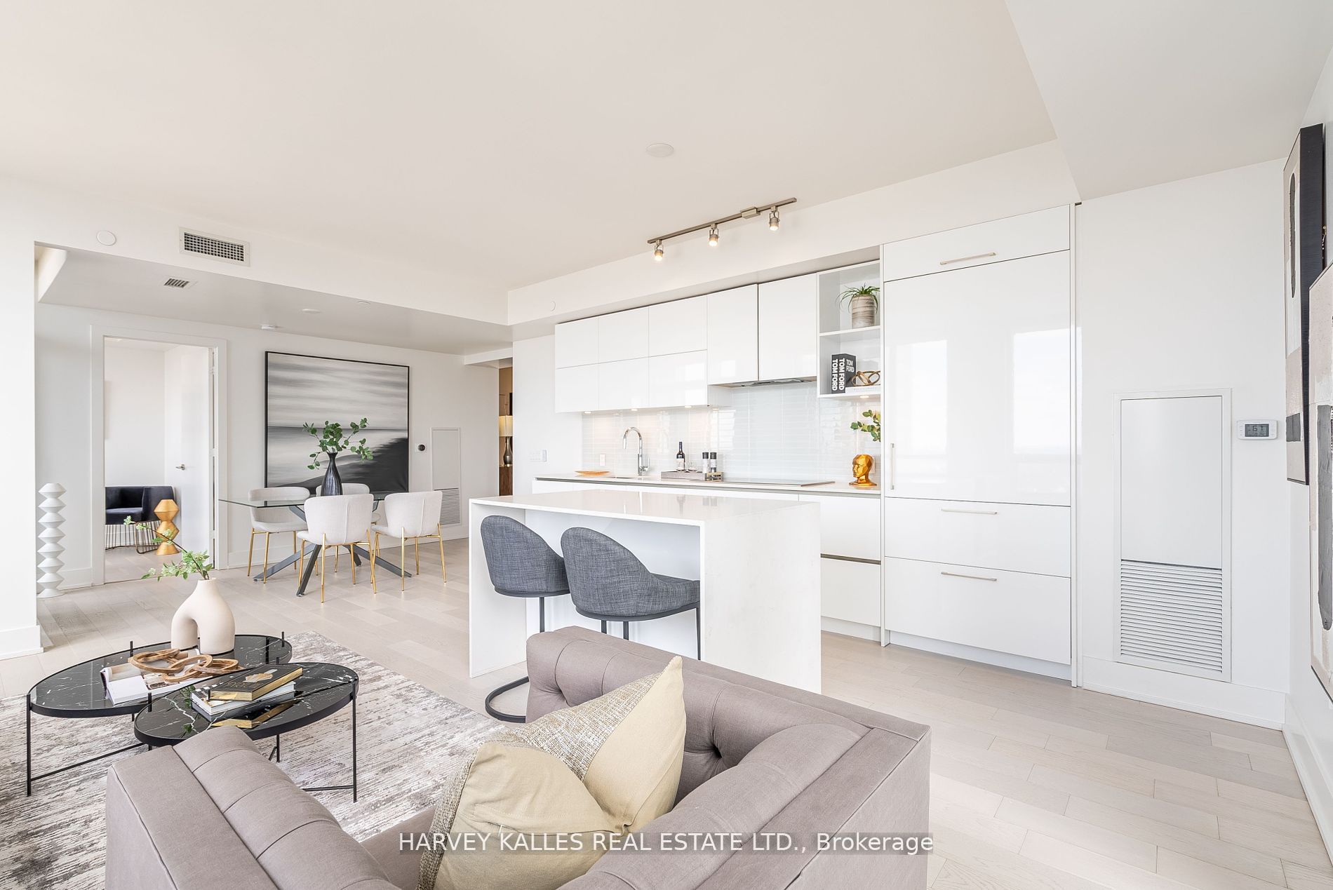1 Yorkville Ave, #4101