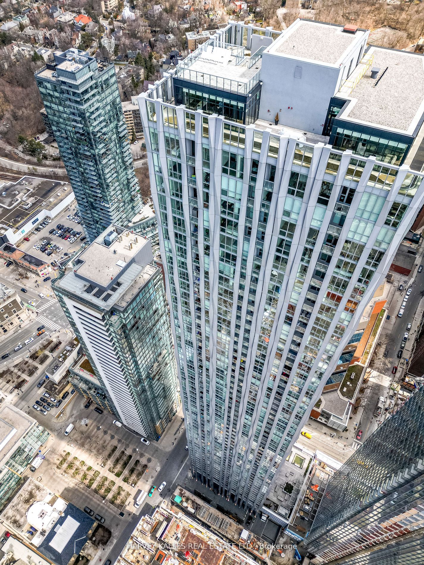 1 Yorkville Ave, #4101