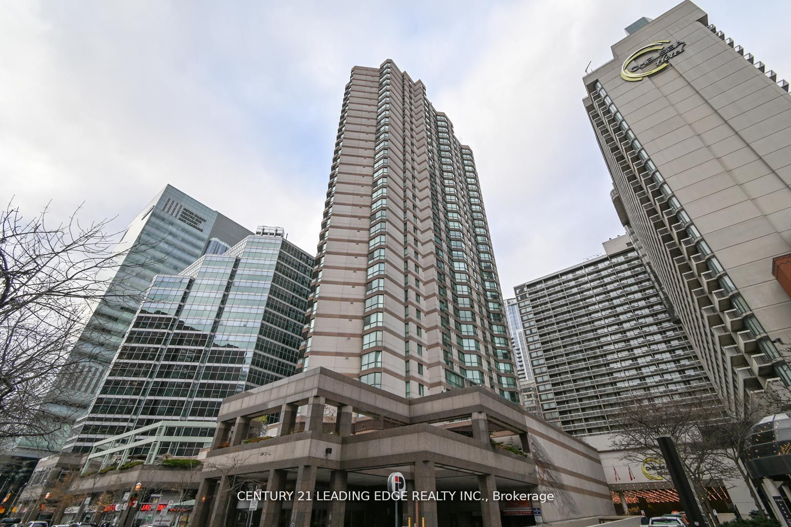 38 Elm St, #3305