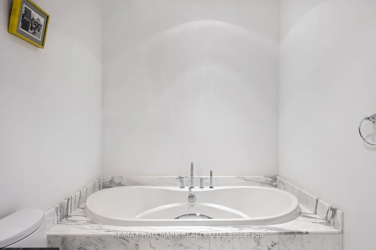 88 Davenport Rd, #308