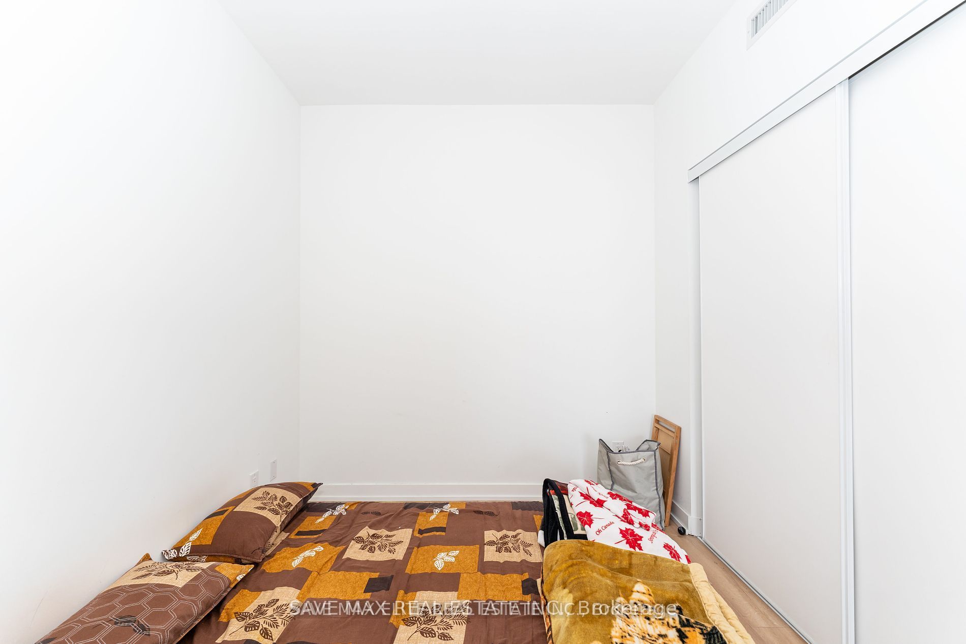 135 East Liberty St, #1202