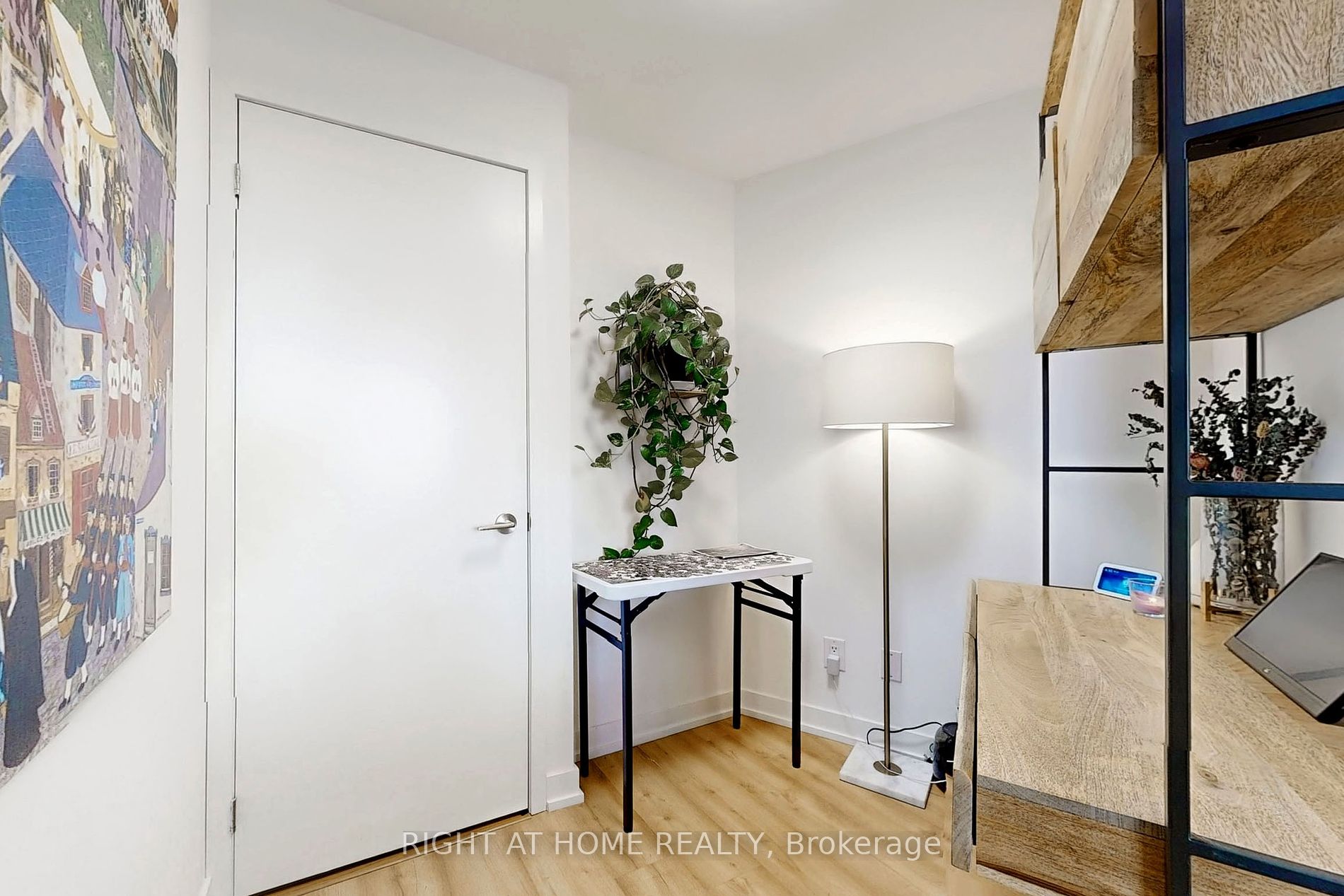 135 East Liberty St, #1304