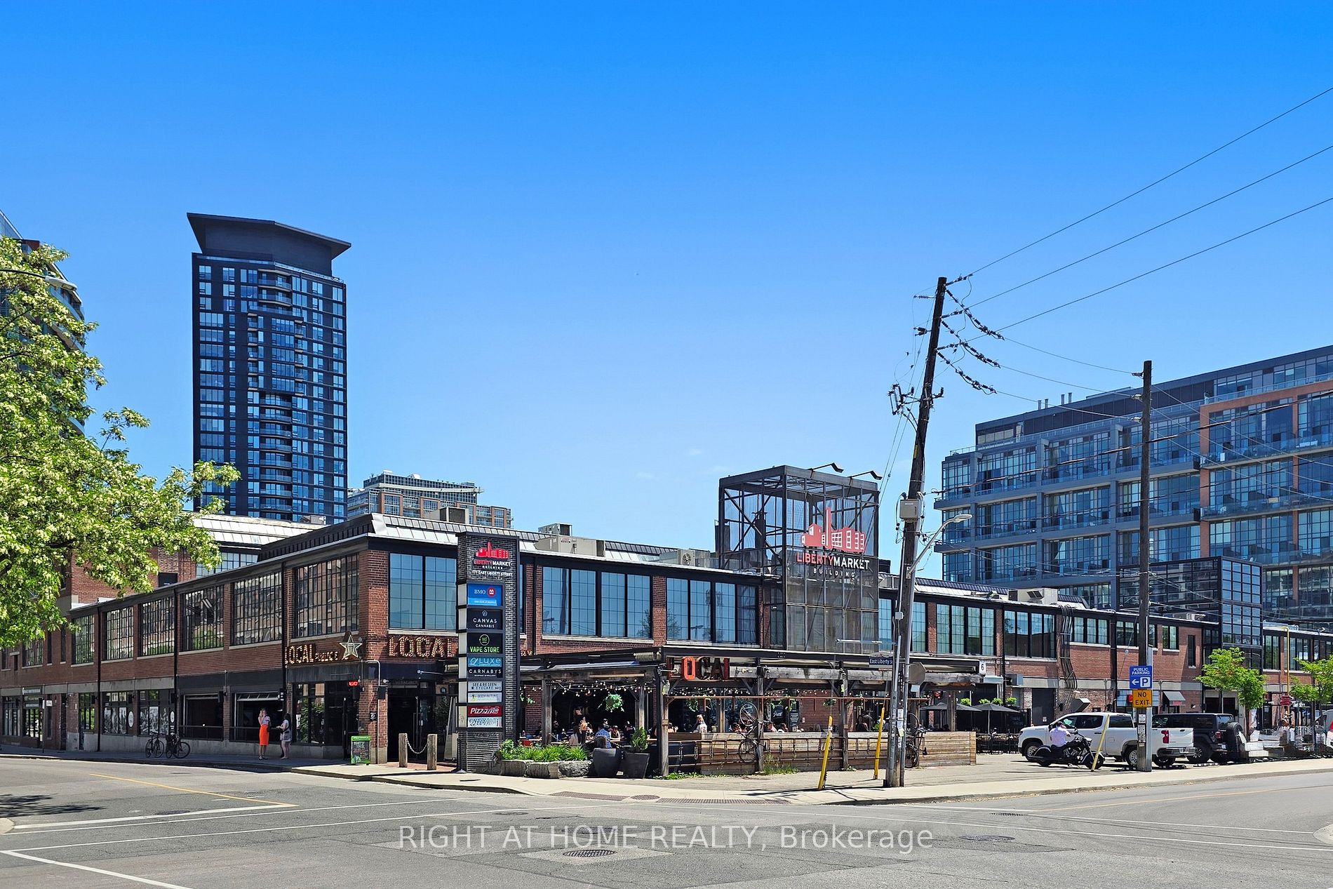 135 East Liberty St, #1304