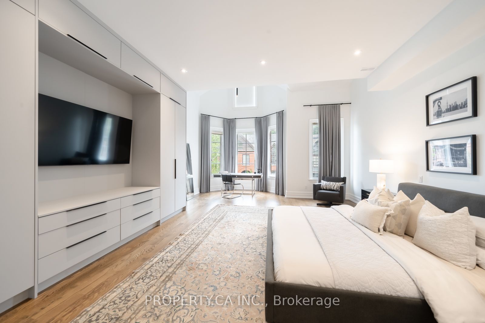 43 Bernard Ave