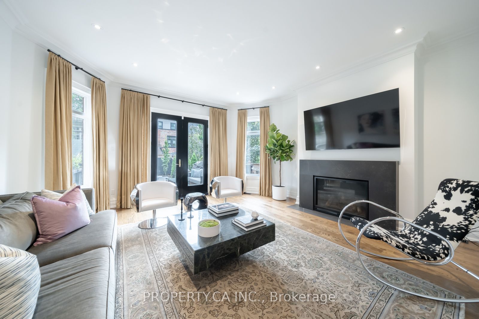43 Bernard Ave