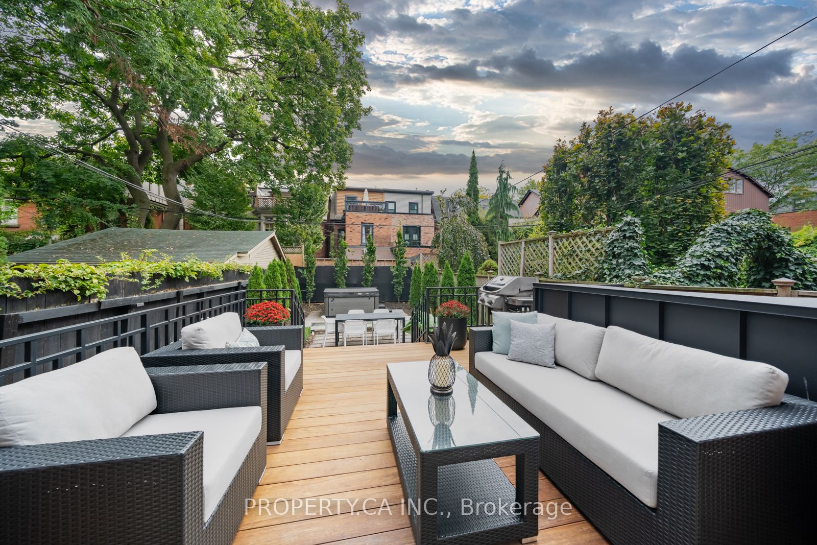 43 Bernard Ave