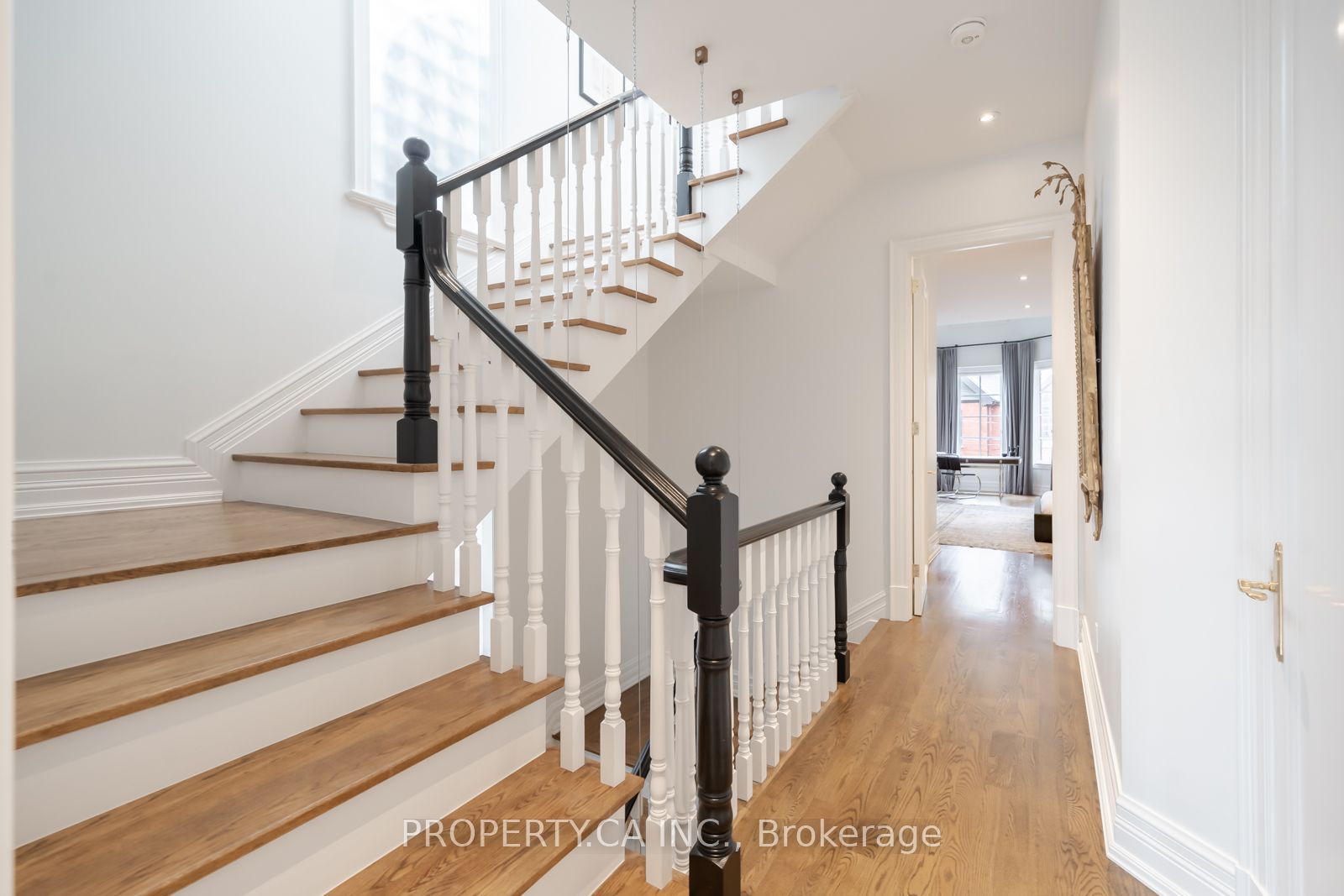 43 Bernard Ave