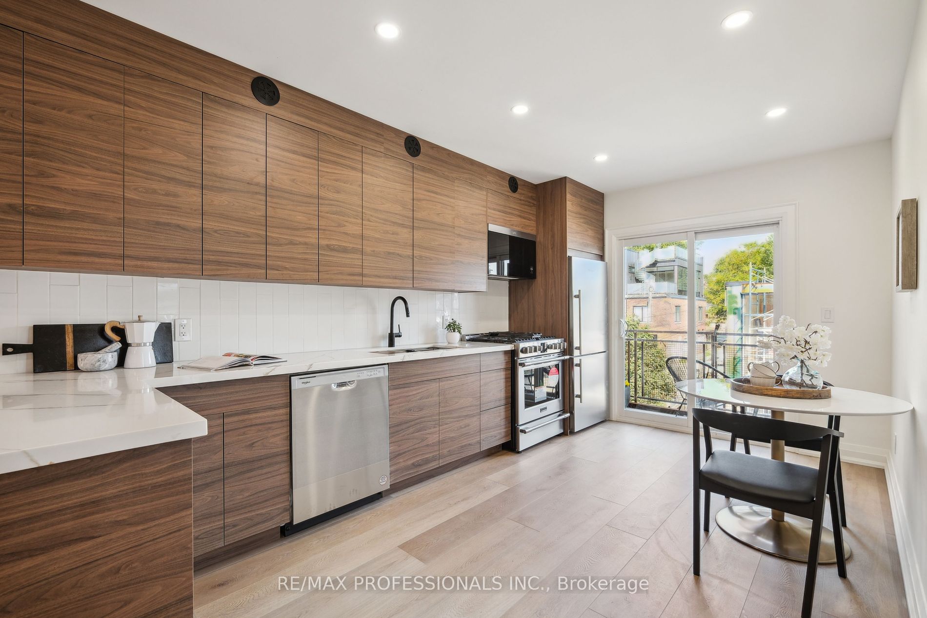 134 Argyle Street #2nd Flr