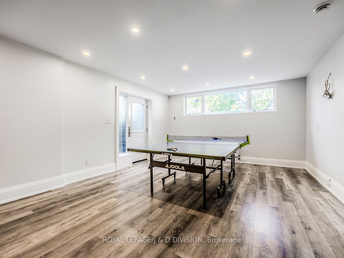 30 Broadleaf Road