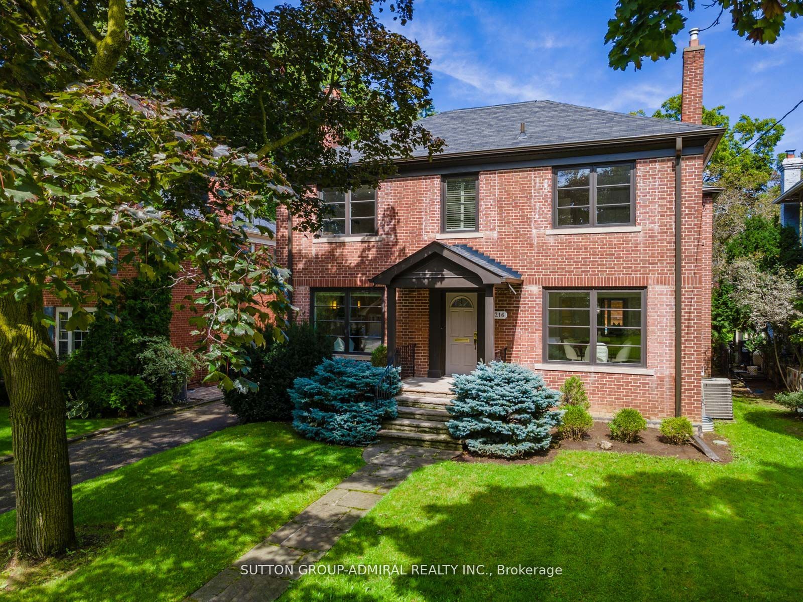 216 Glencairn Ave