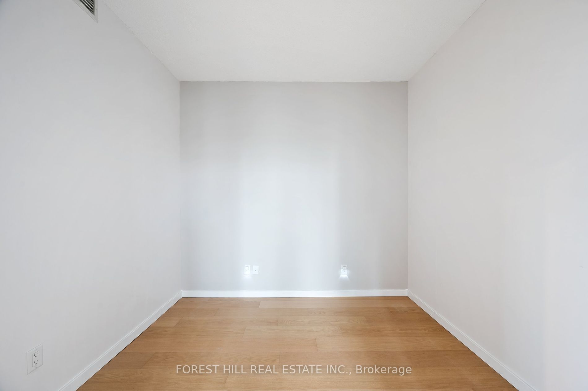 208 Queens Quay Blvd W, #3512