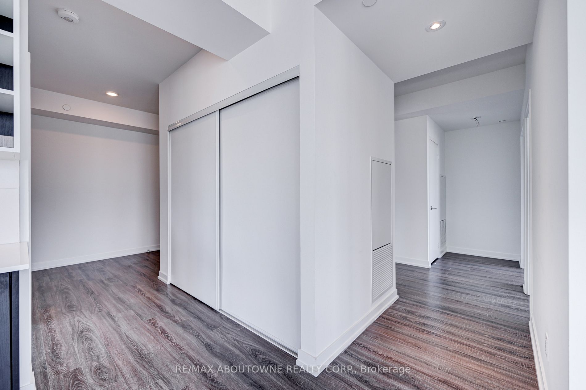 20 Edward St, #1503