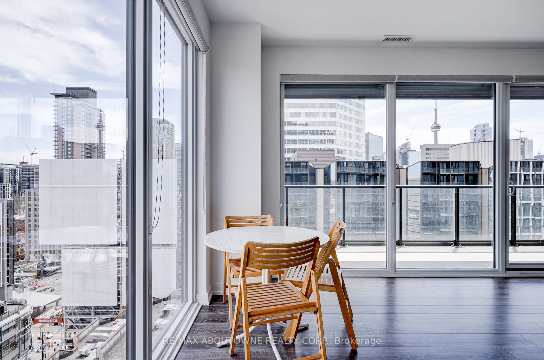 20 Edward St, #1503