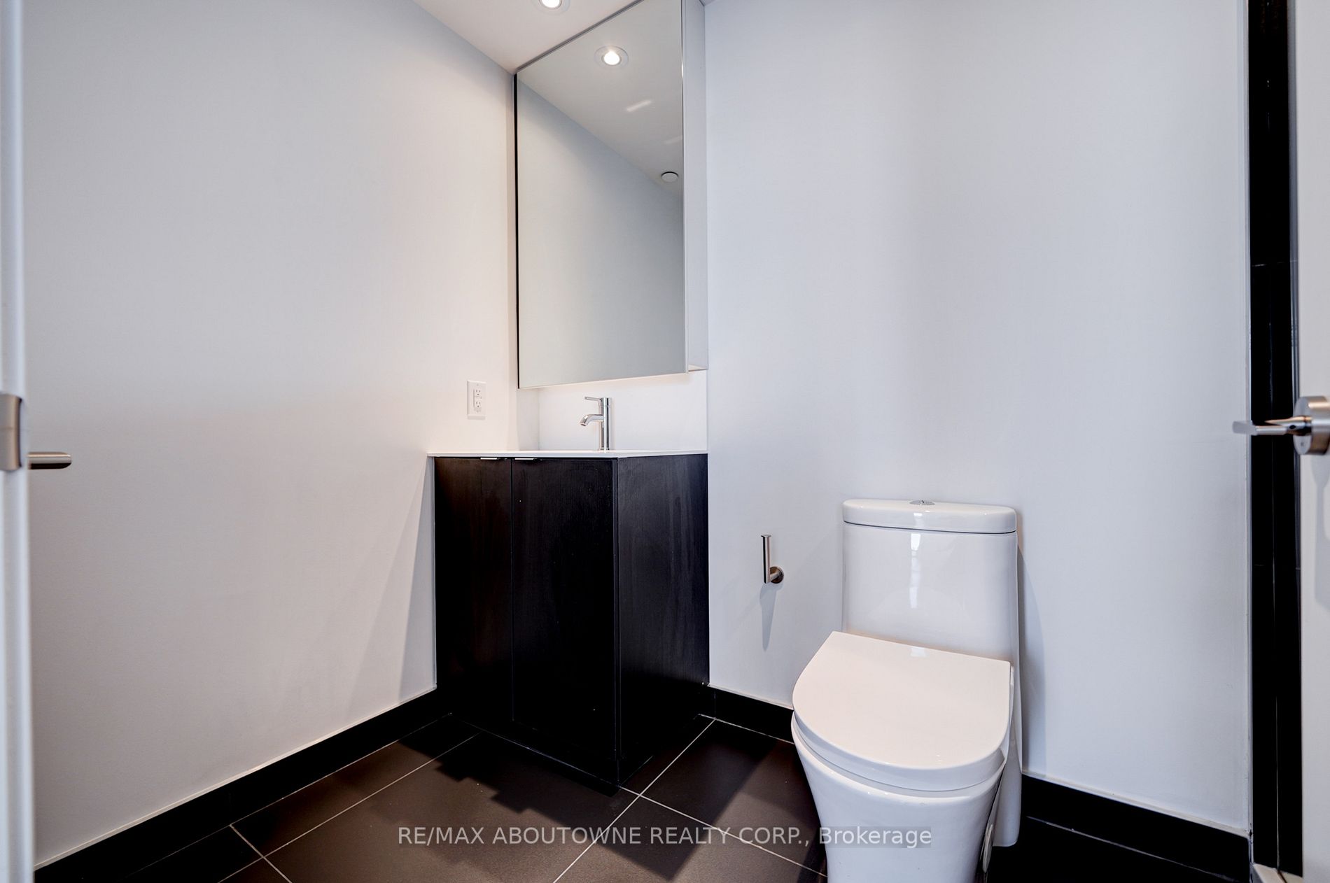 20 Edward St, #1503