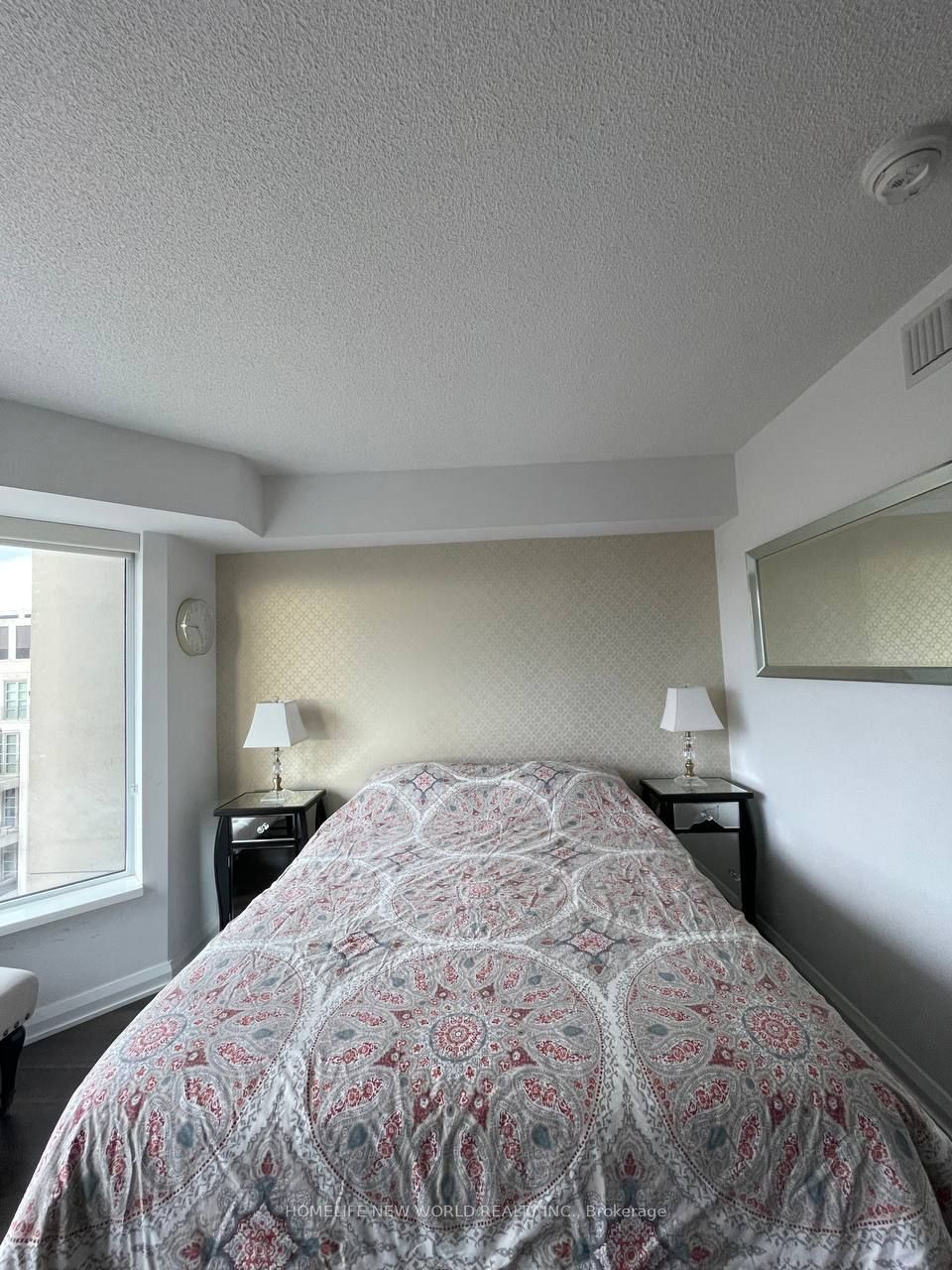 155 Yorkville Ave, #1003