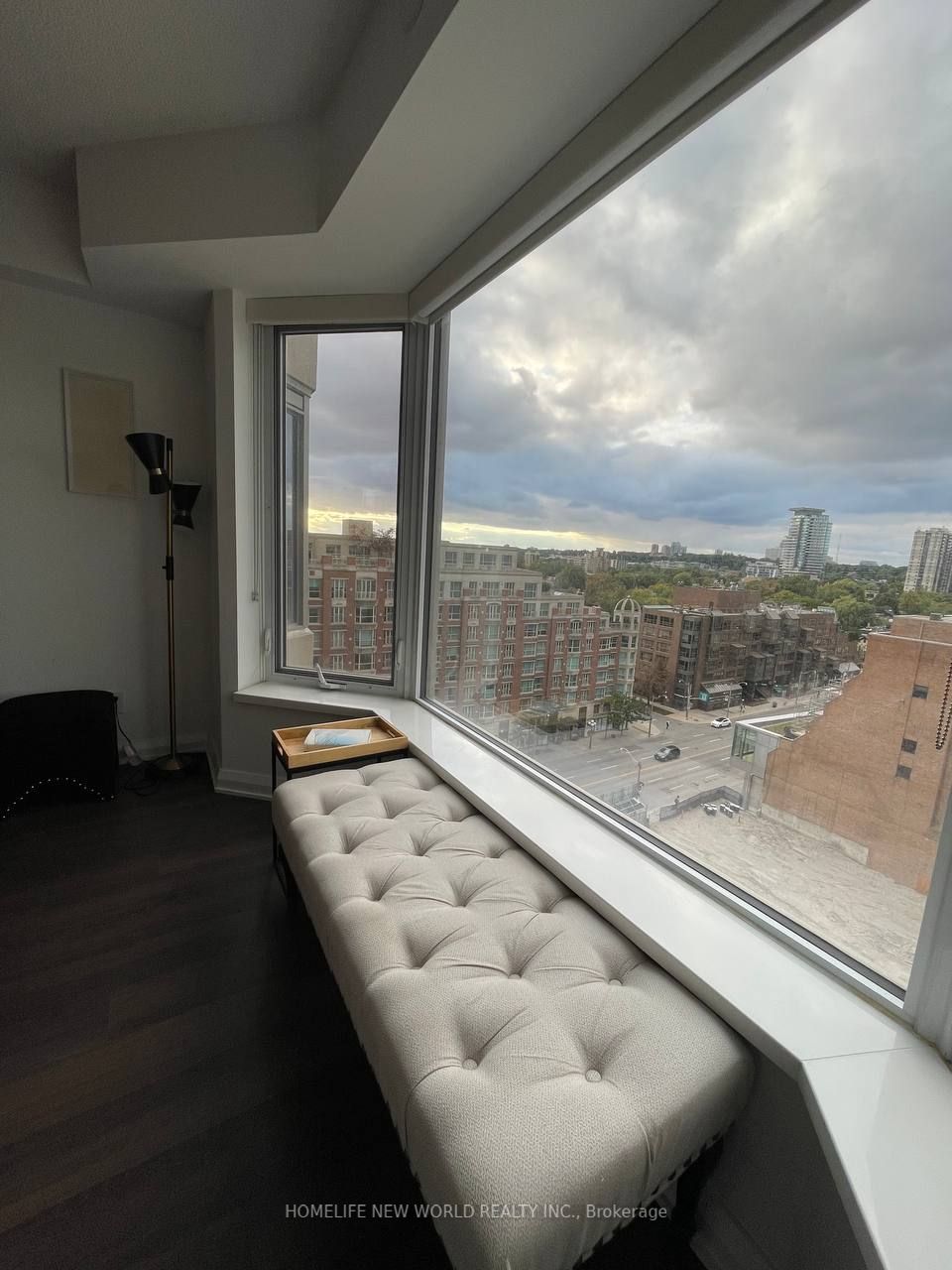 155 Yorkville Ave, #1003