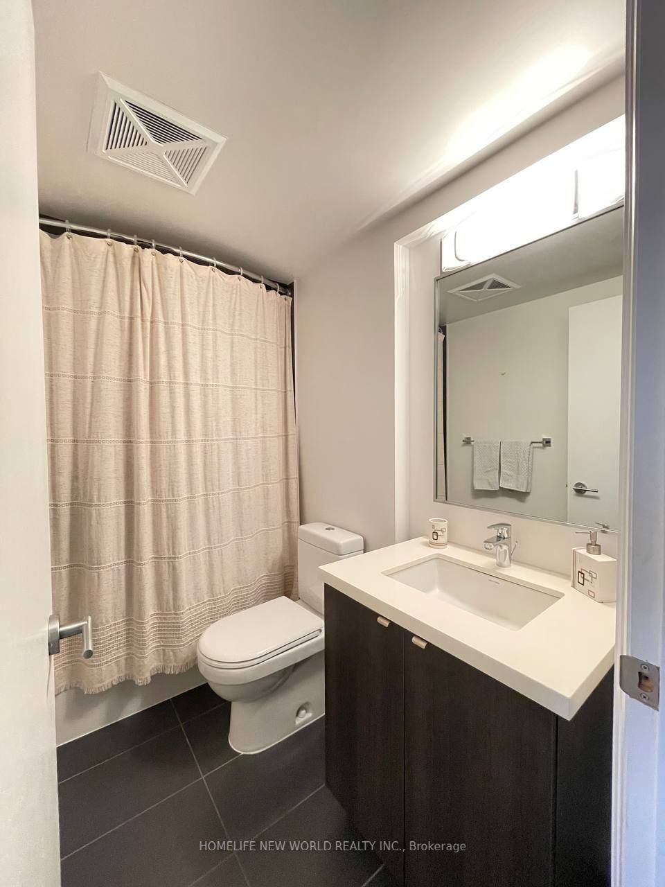 155 Yorkville Ave, #1003