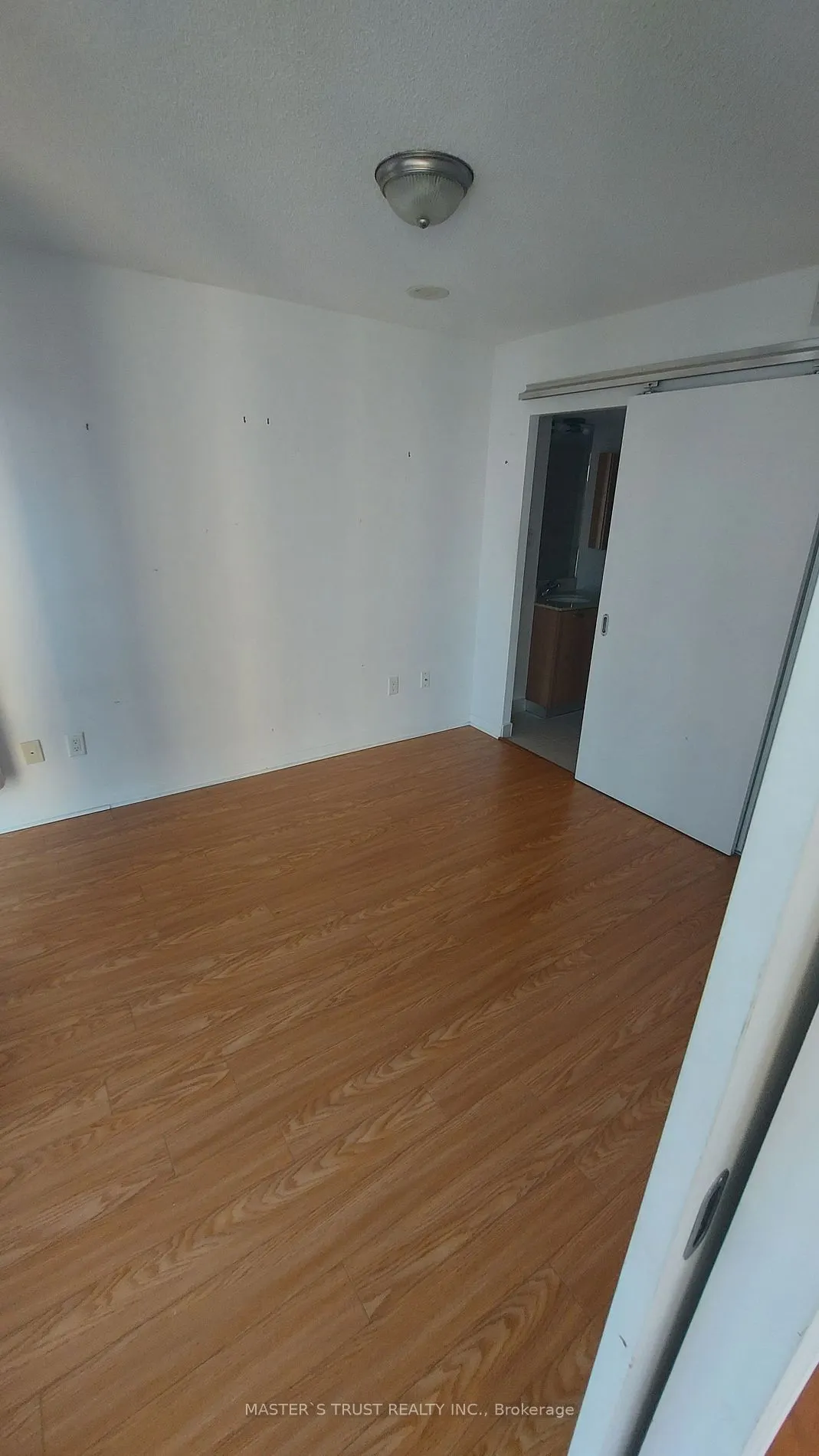 38 Grenville St, #1807