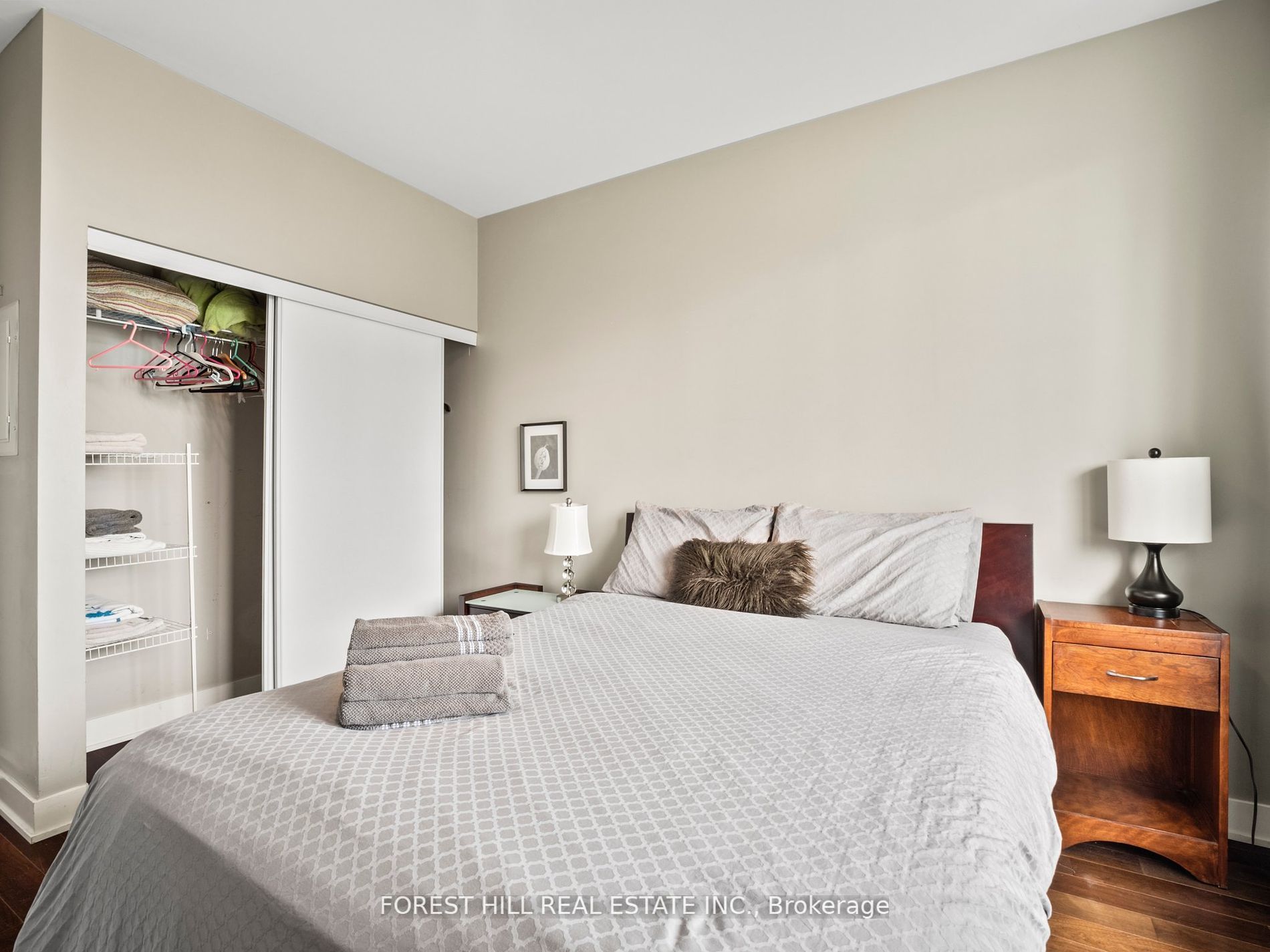 120 Homewood Ave, #1008