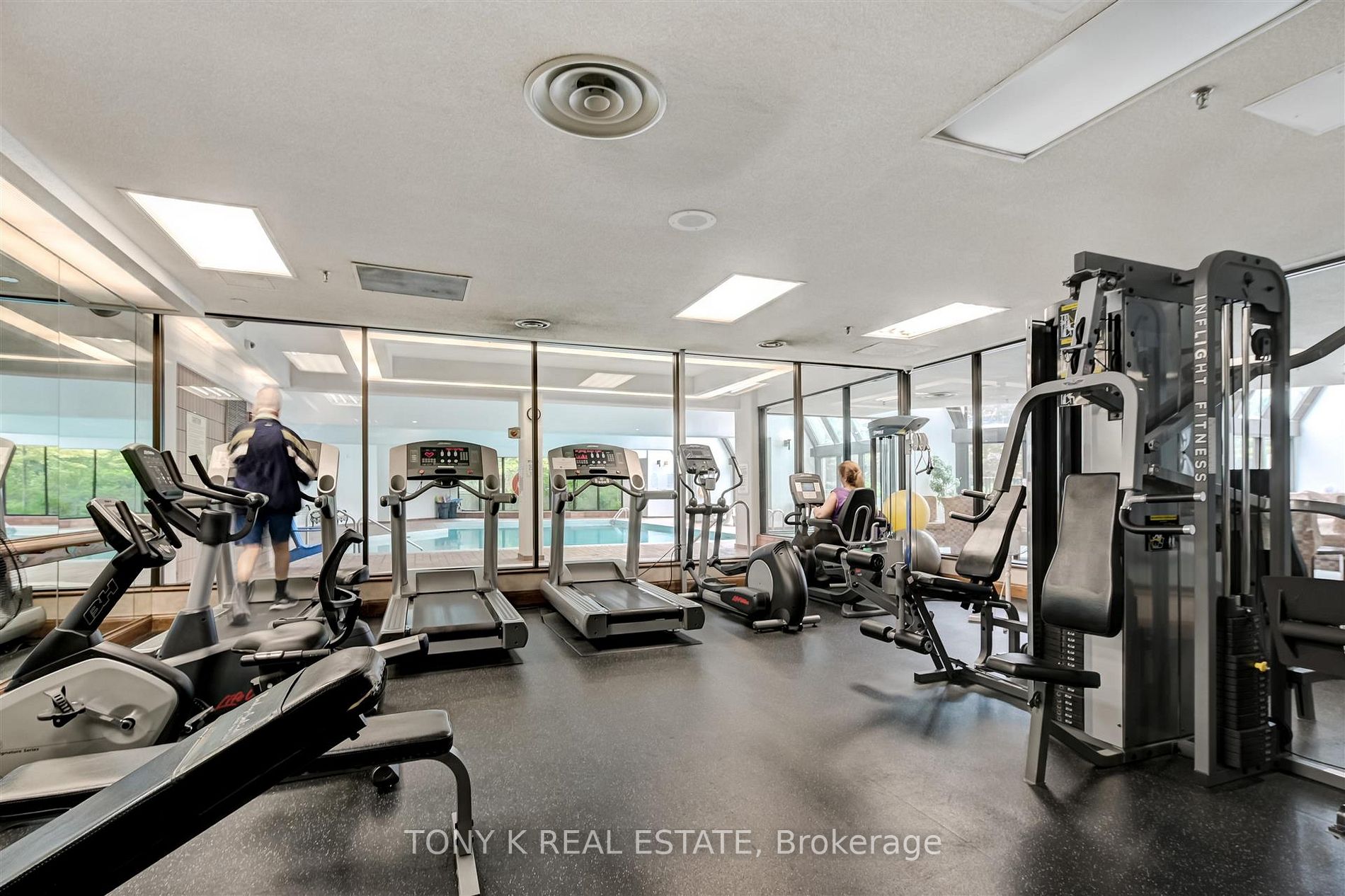 5444 Yonge St, #502A