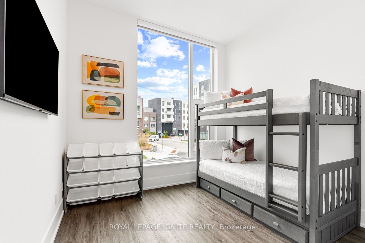 25 Adra Grado Way, #112