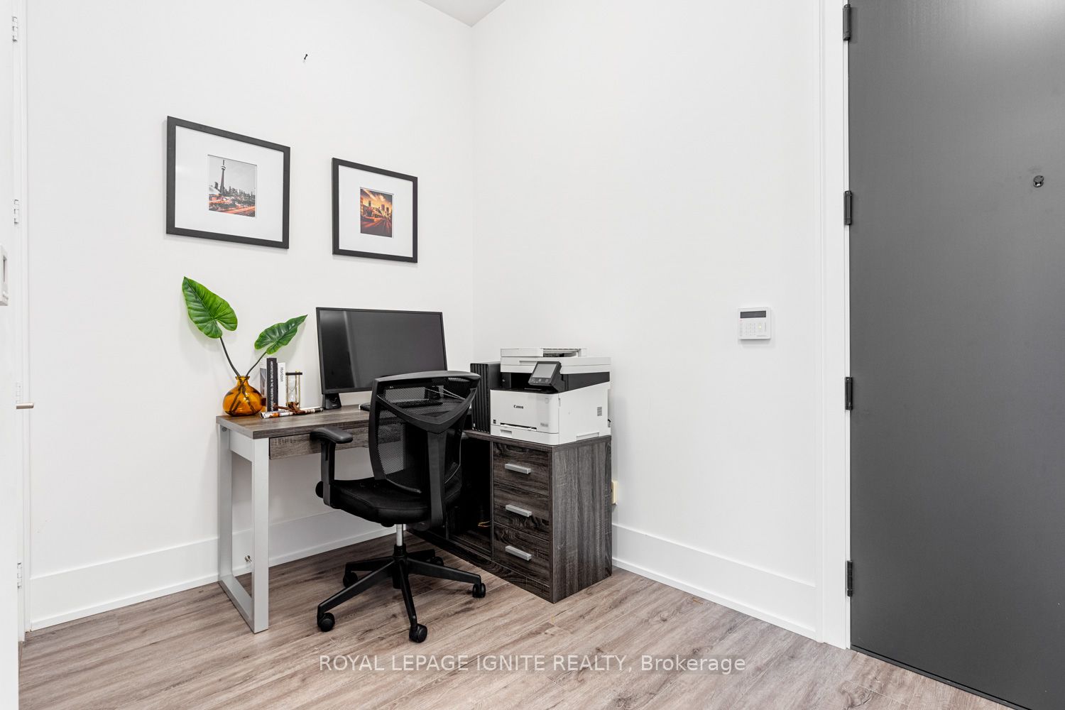 25 Adra Grado Way, #112