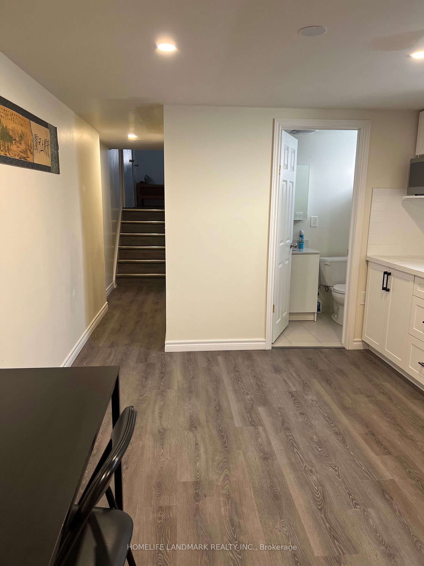 202 Lynedock Cres